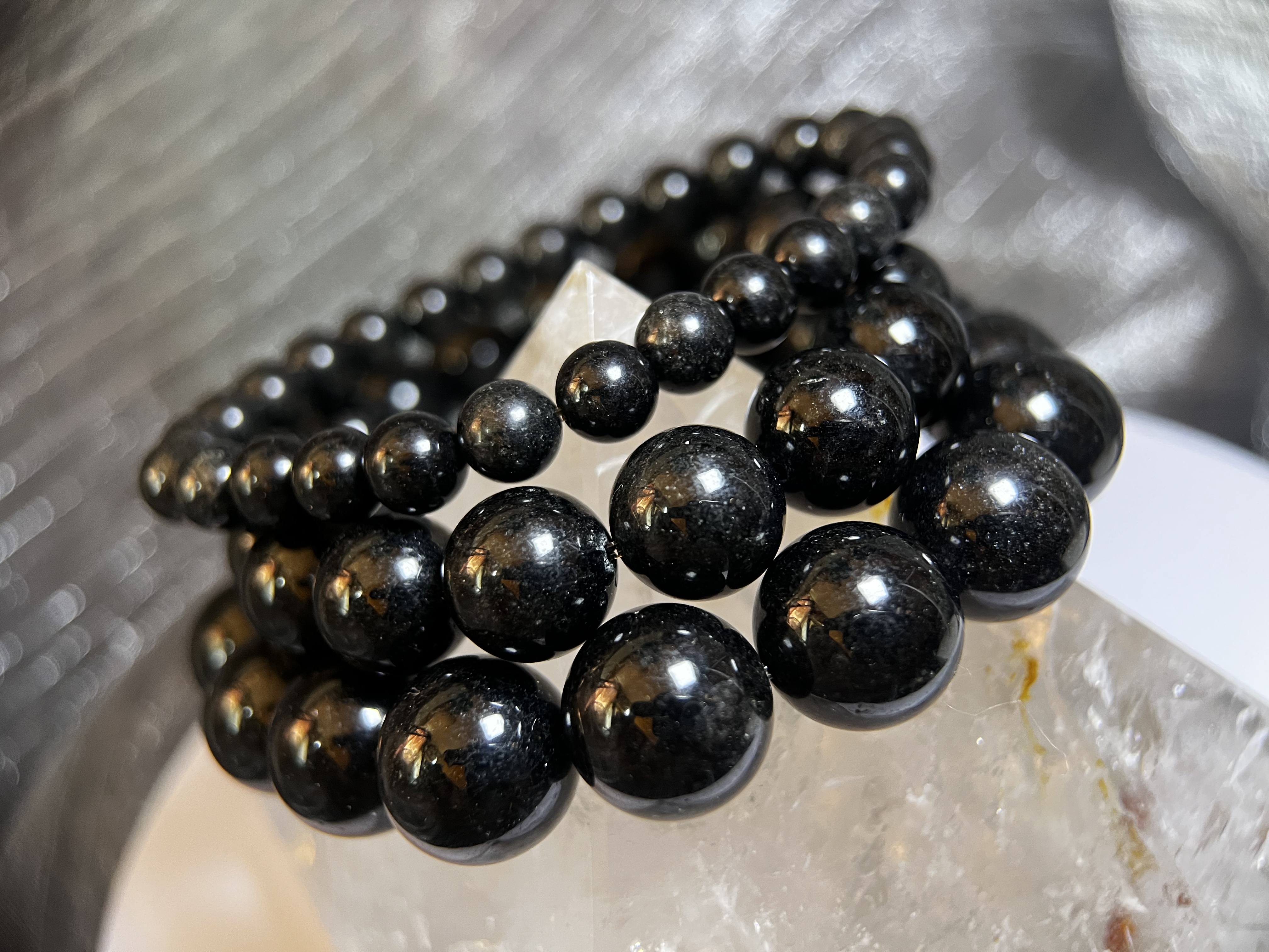 29B165 手鏈｜黑幽靈（滿盆）+髪晶共生