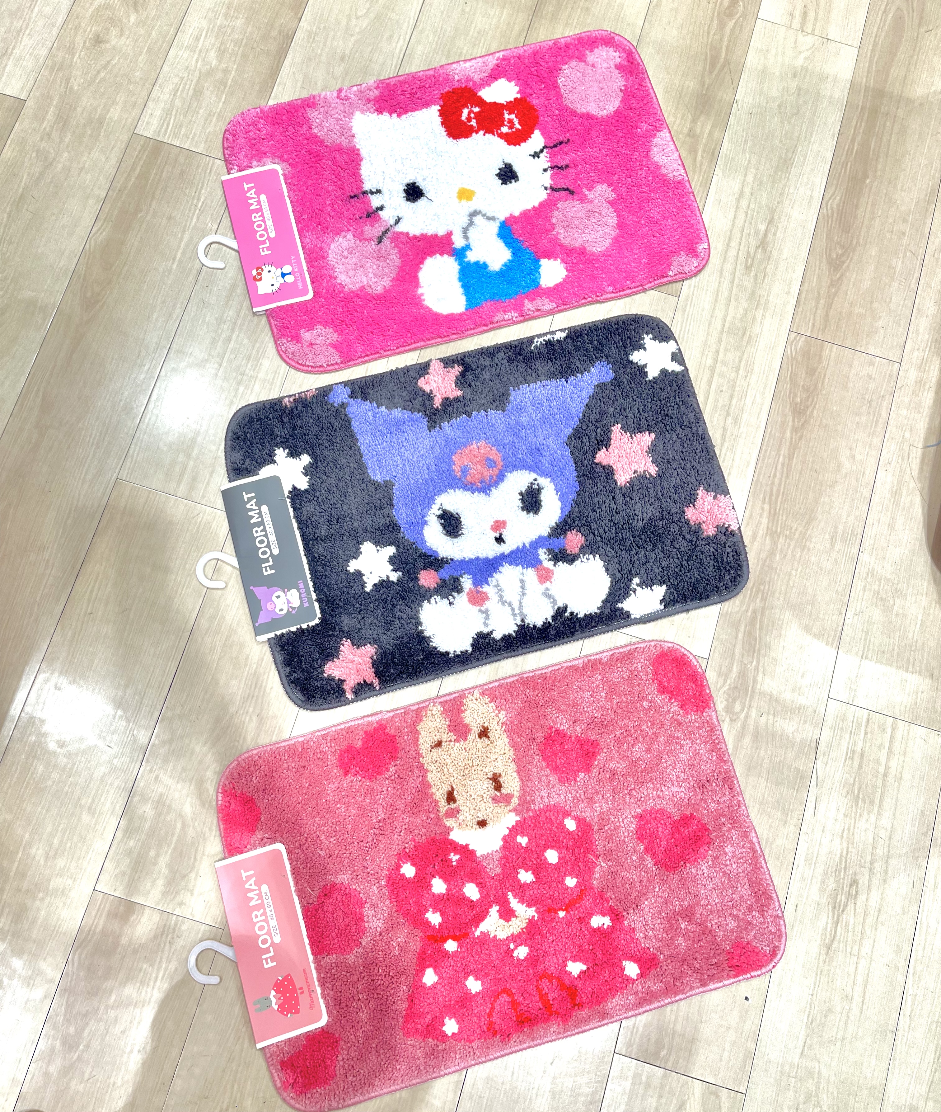 🇹🇭泰國限定 Sanrio 卡通 地氈