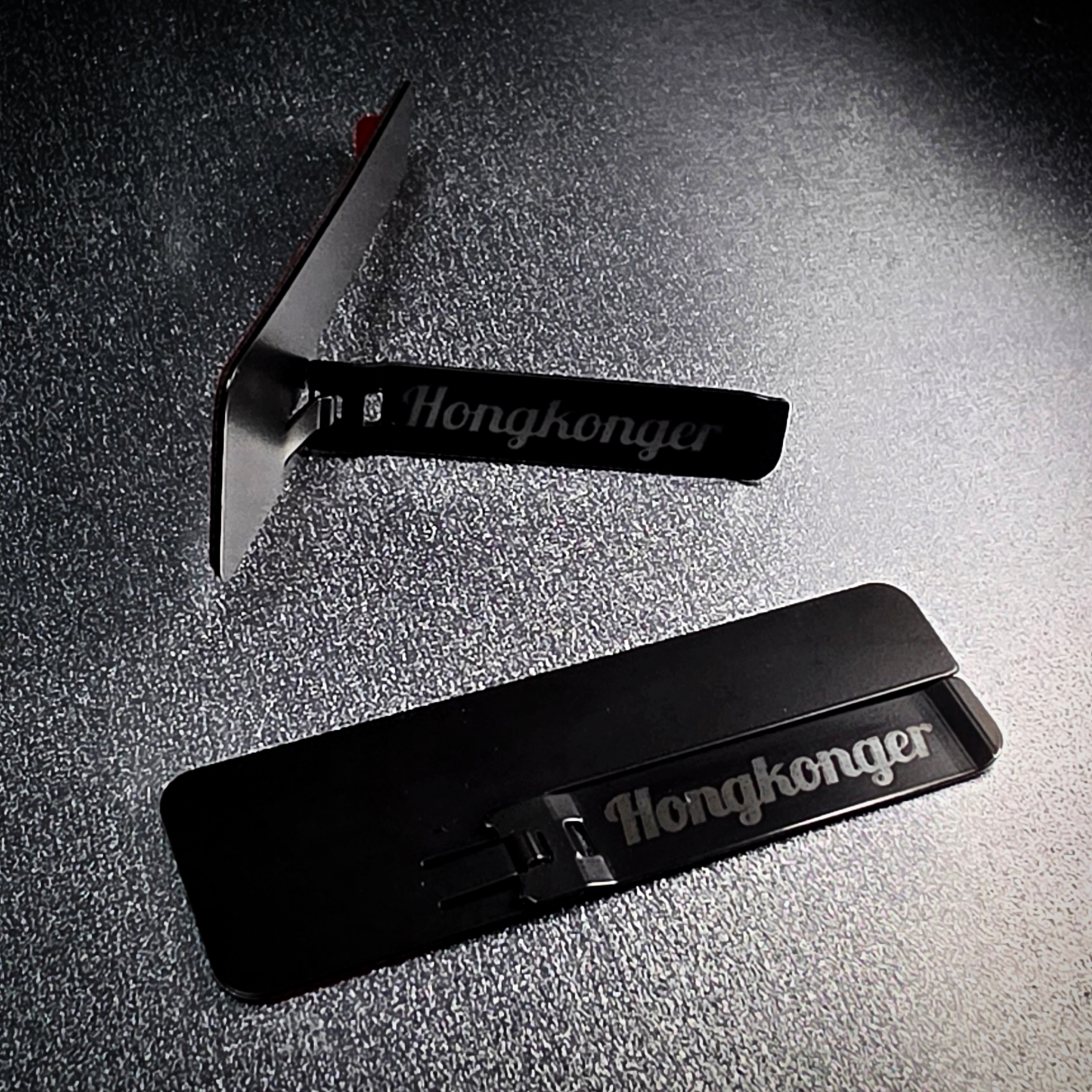 Hongkonger 電話背支架