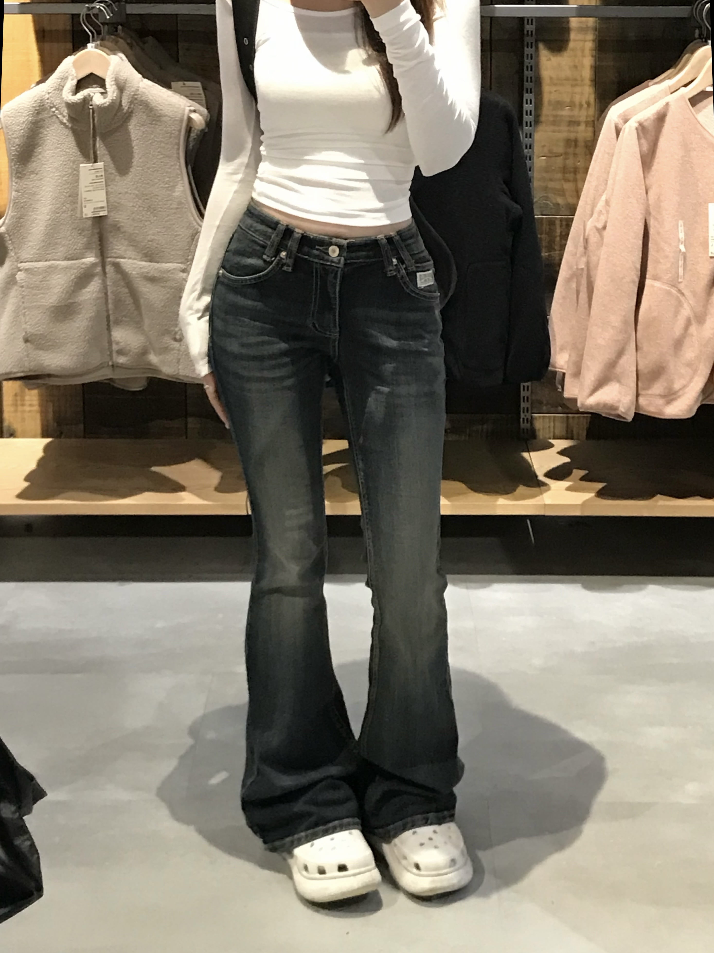 Vintage Washed Low-Rise Flare Jeans