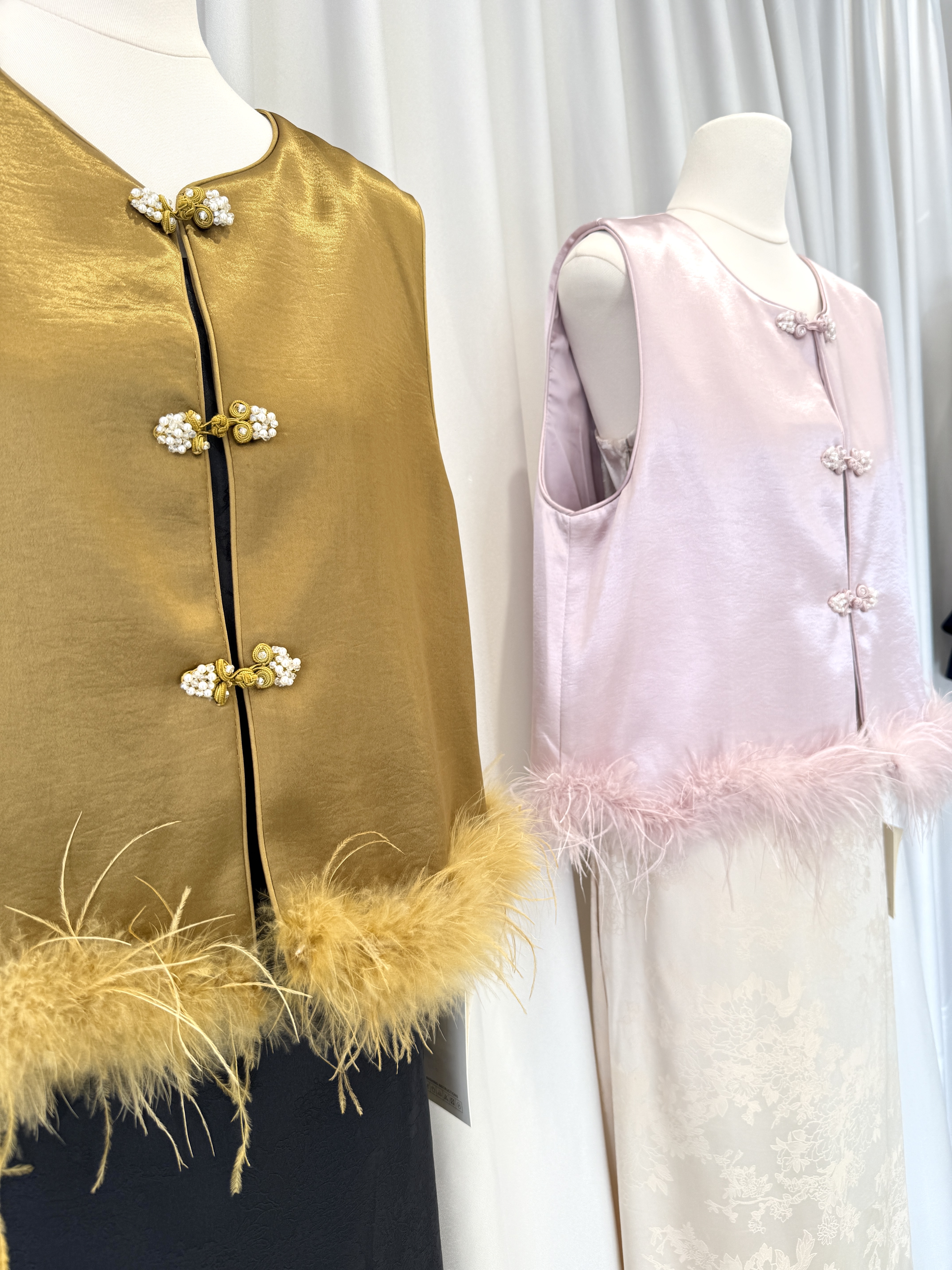 6753 新中式复古高级感羽毛马甲