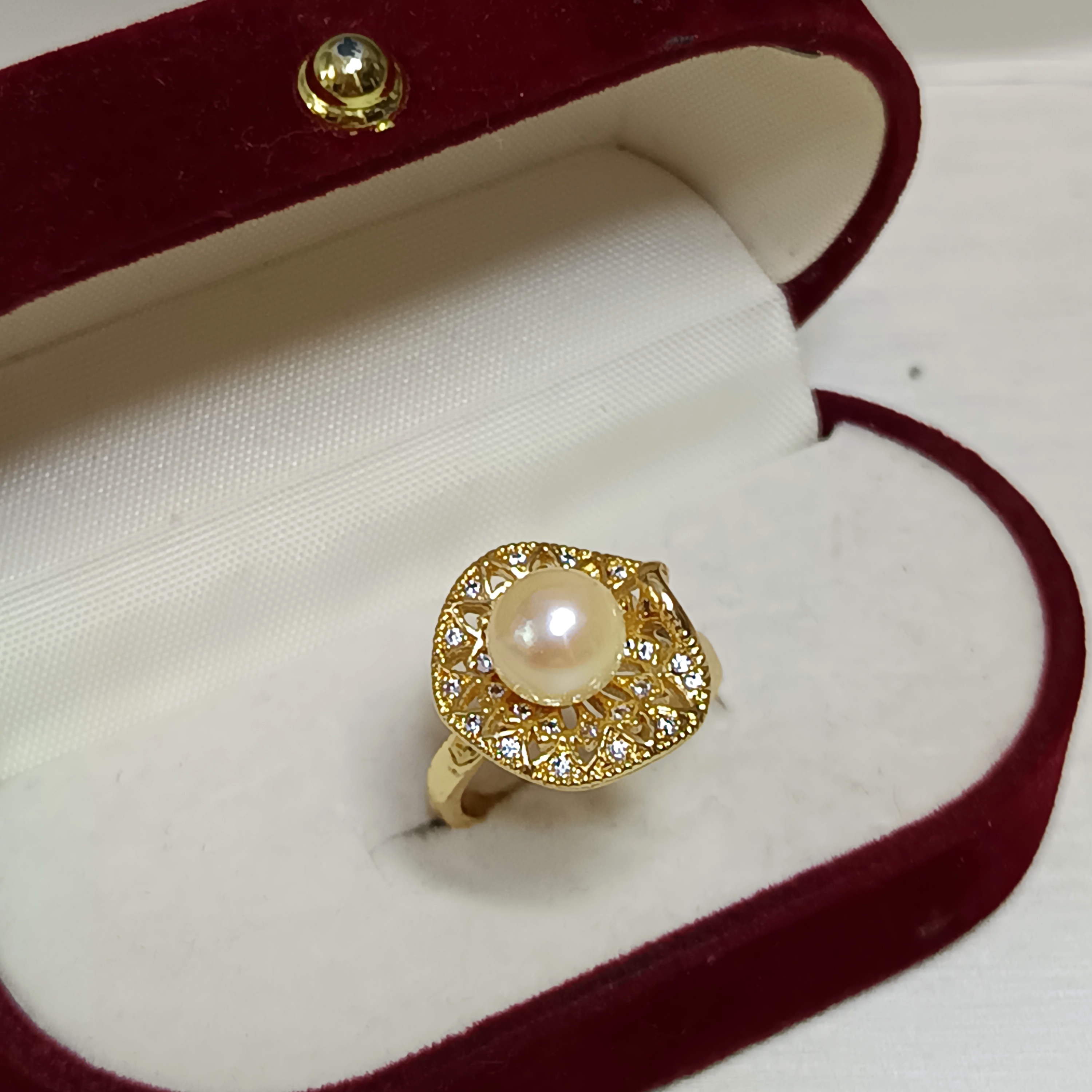 特價品‼️近正圓極強光日本akoya羽皇金海水珍珠精注金開口戒指