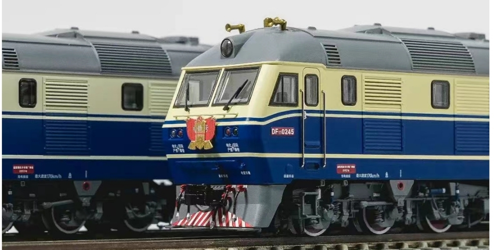 東風11 N規（1：160）電動火車模型