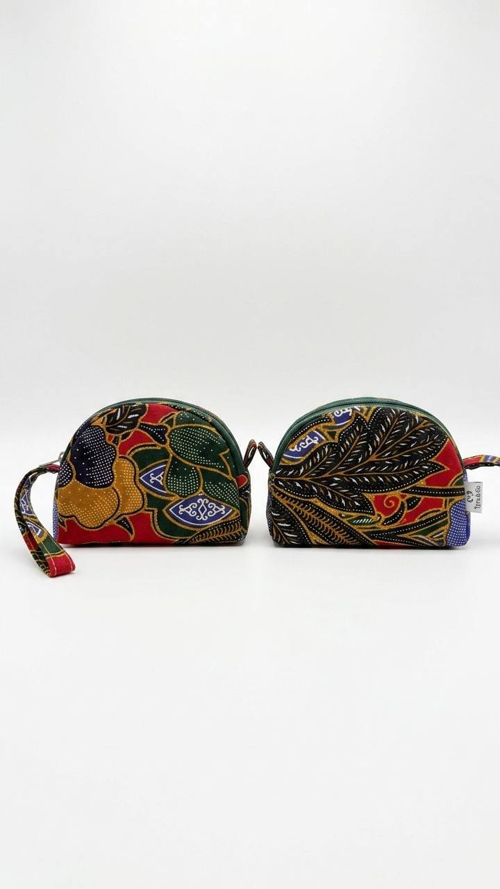 T020 - Batik Pouch 