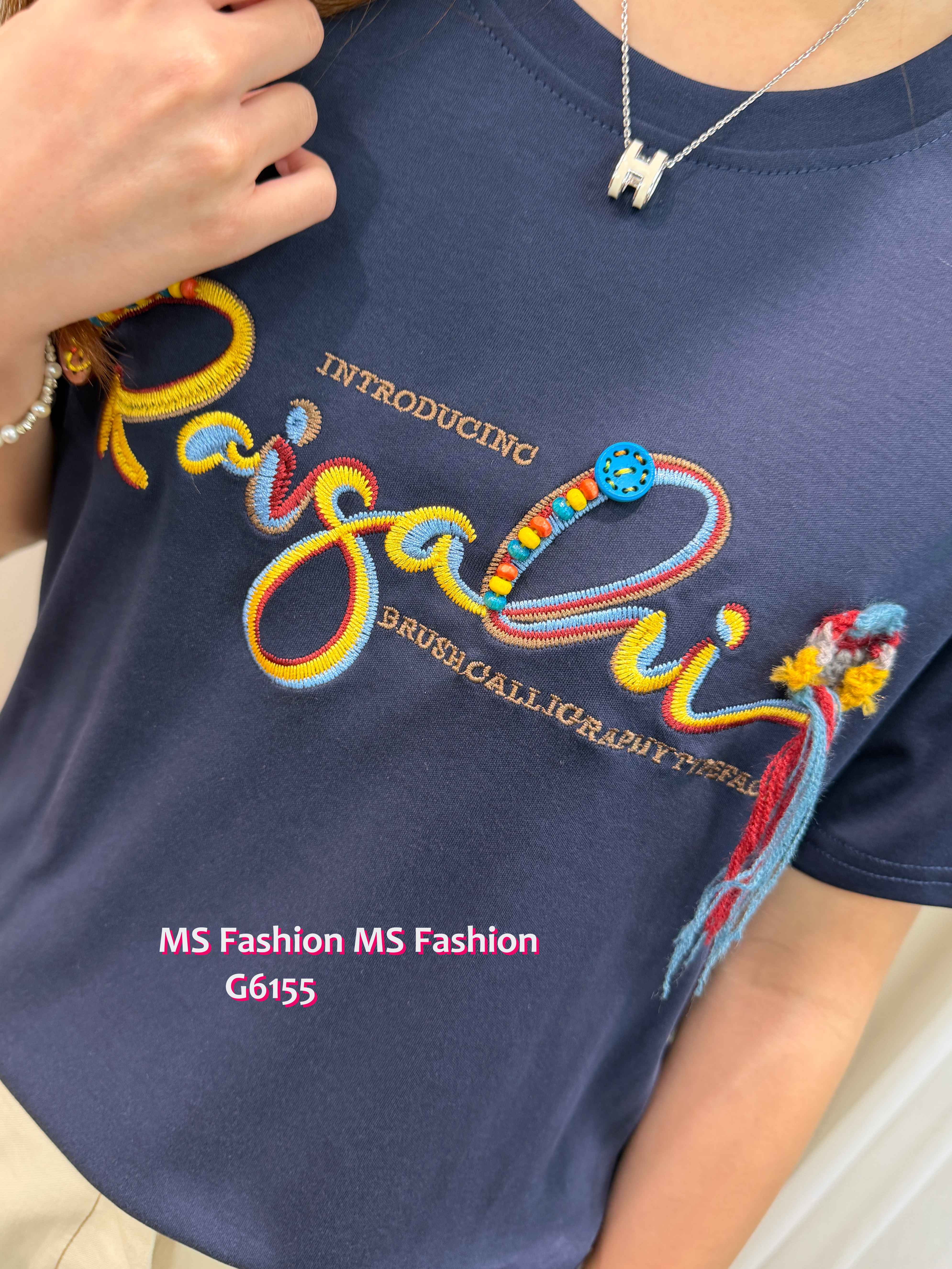 G6155 韓國🇰🇷靚色刺繡字母top