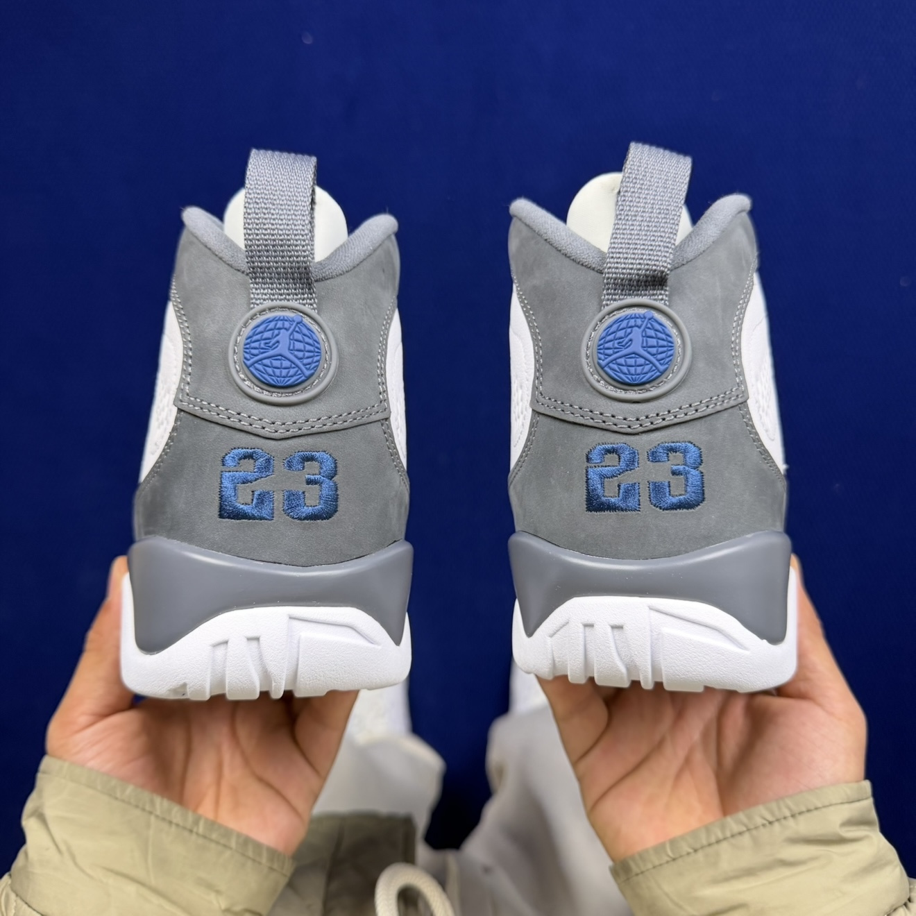 Nike Air Jordan 9 Retro "Flint Grey/French Blue" HV4794-100