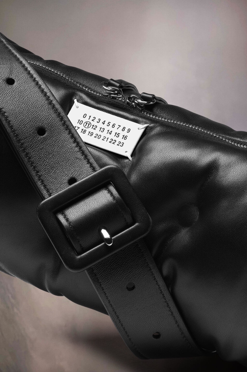 Maison Margiela 男士 Glam Slam 枕包均碼碼26cm*13.5cm*14cm