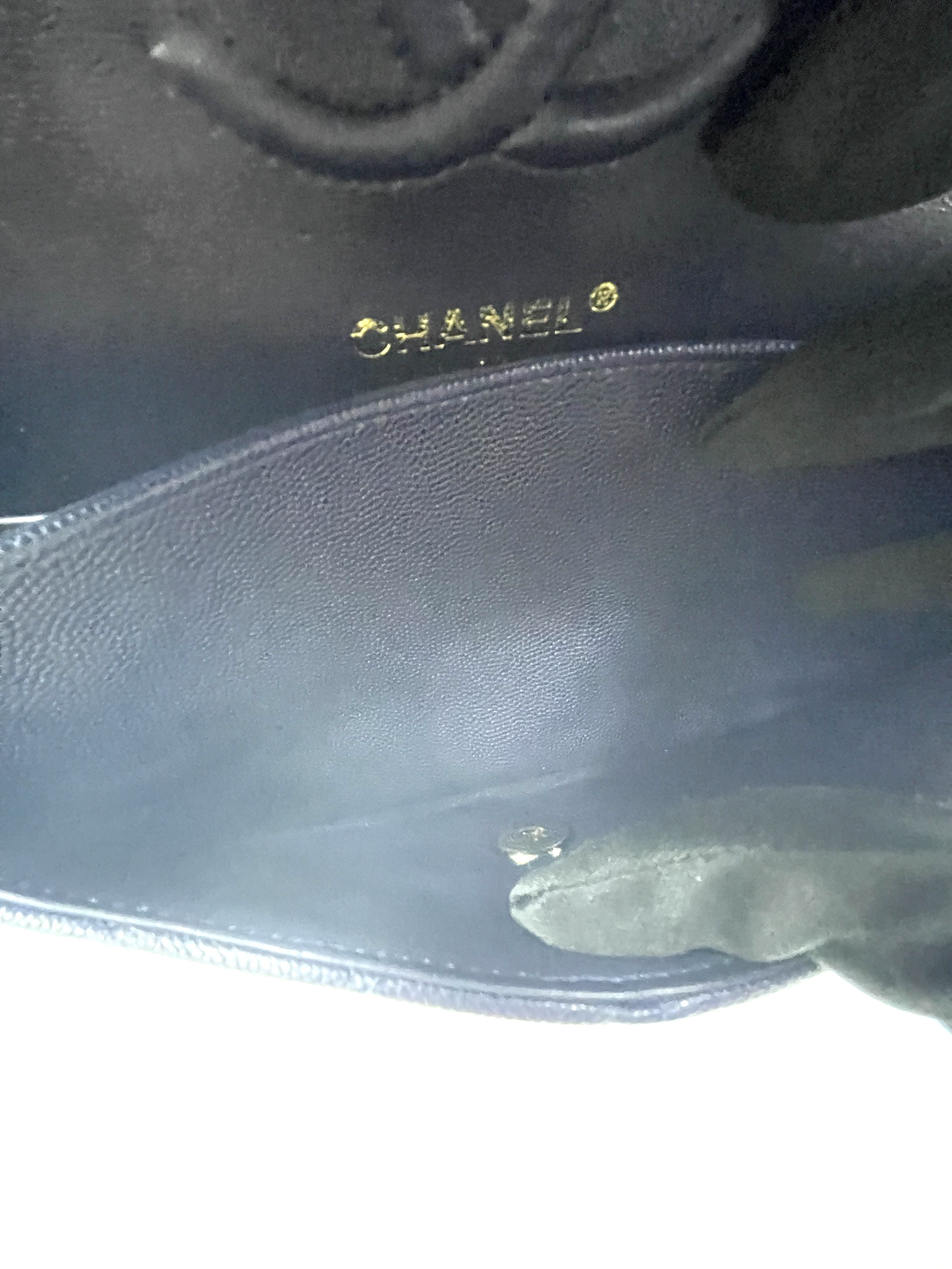 Pre-owned Chanel Small Caviar Classic Double Flap Bag / Product Code: 26032708