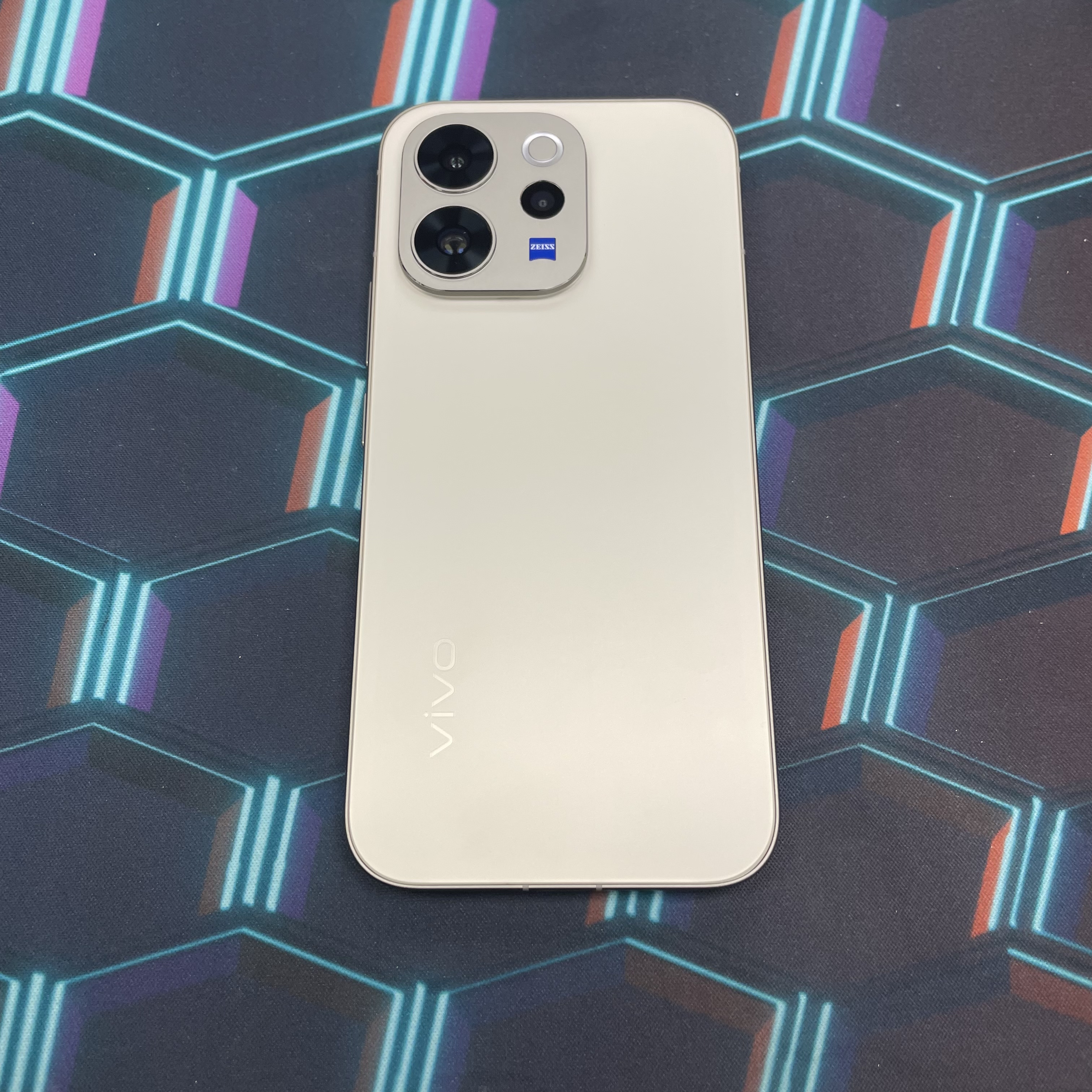 *6235 Vivo V70 完美機 12+256GB 灰色 gray