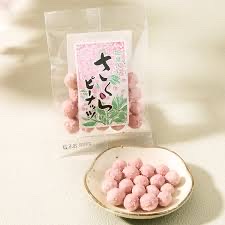 山口製菓「櫻花花生」甜味粉紅色櫻花衣豆果子