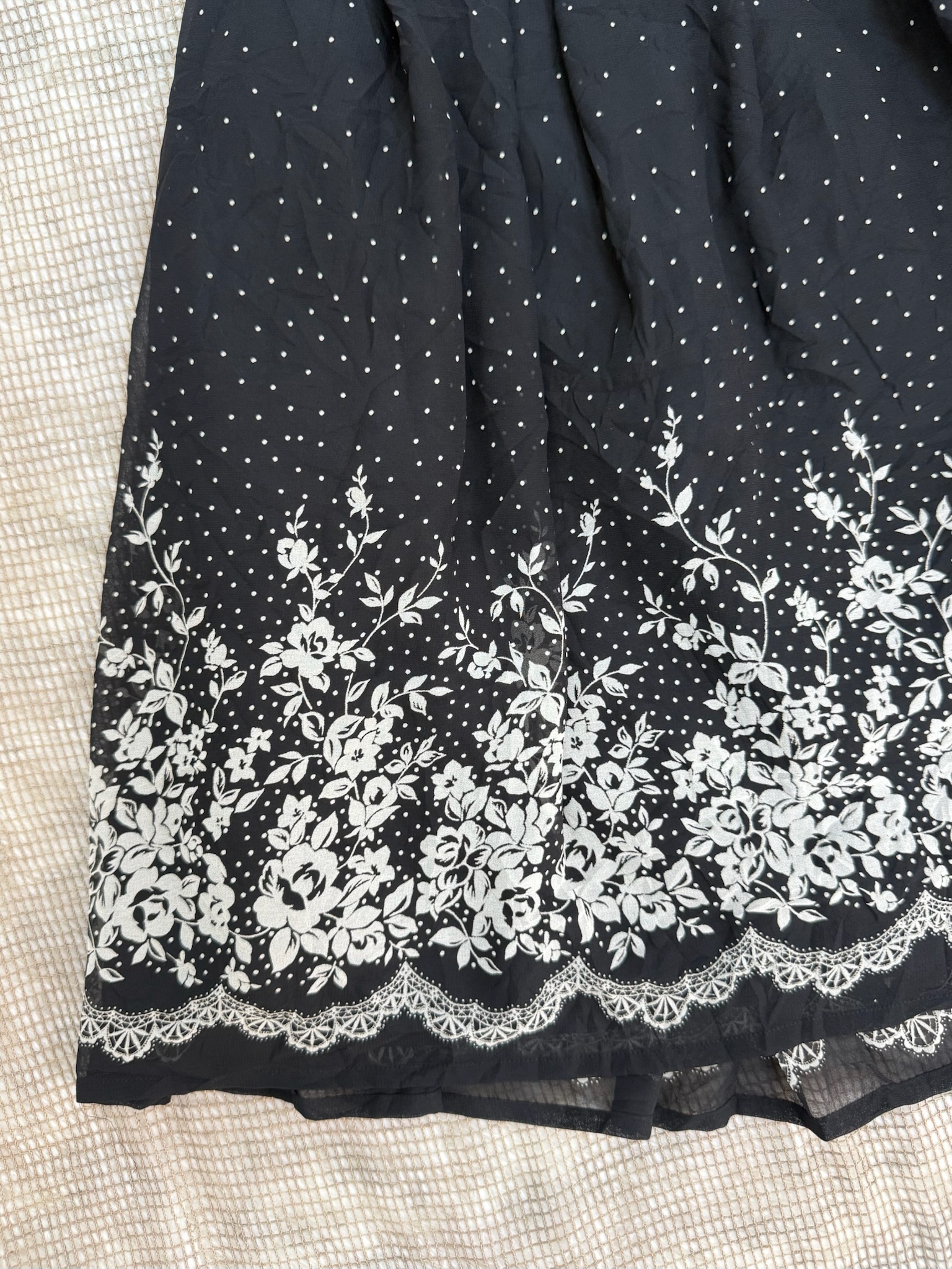 Black Polka Dot A-Line Skirt with Border Floral Print and Lace Hem