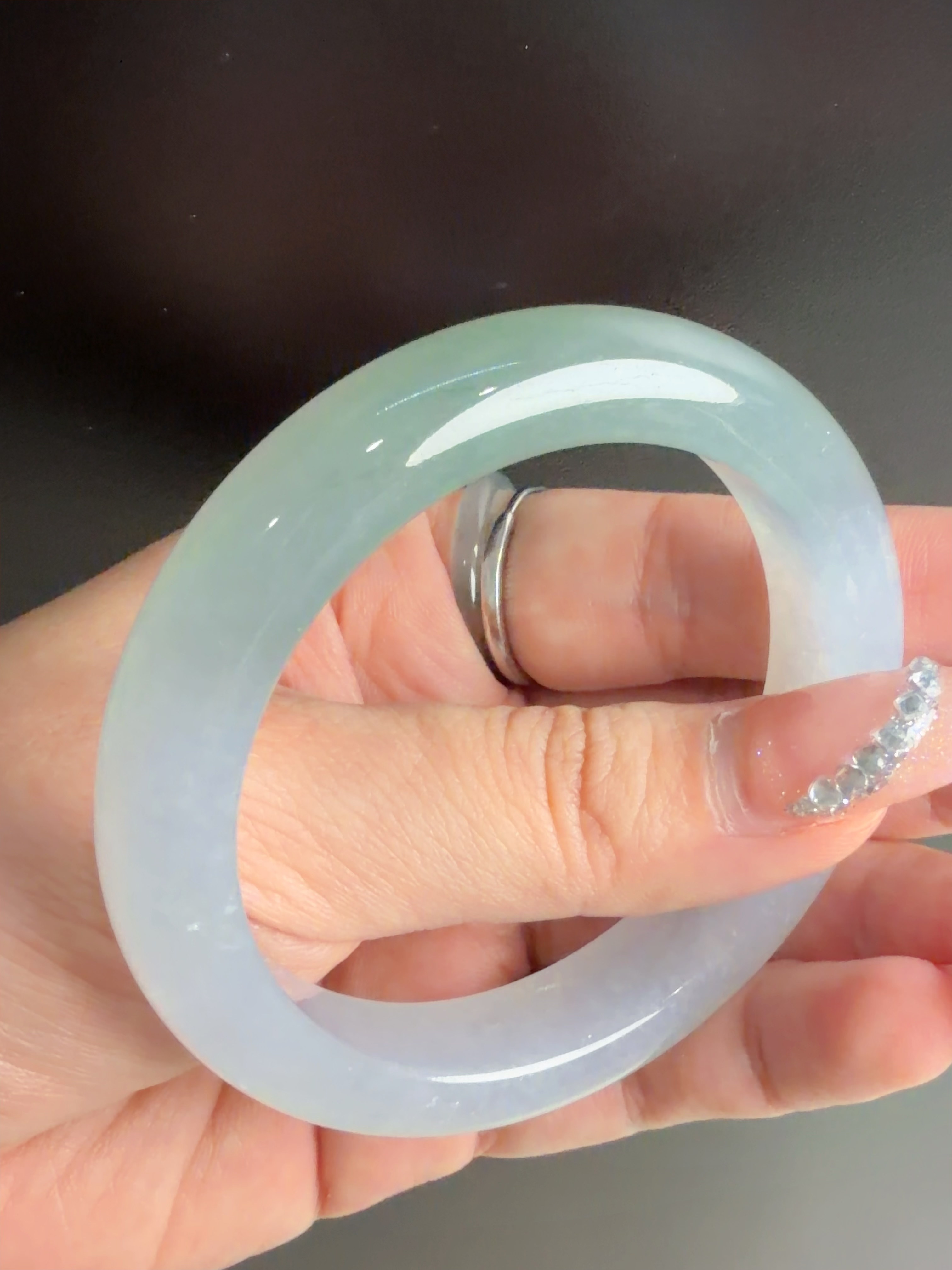 54圈口翡翠手镯