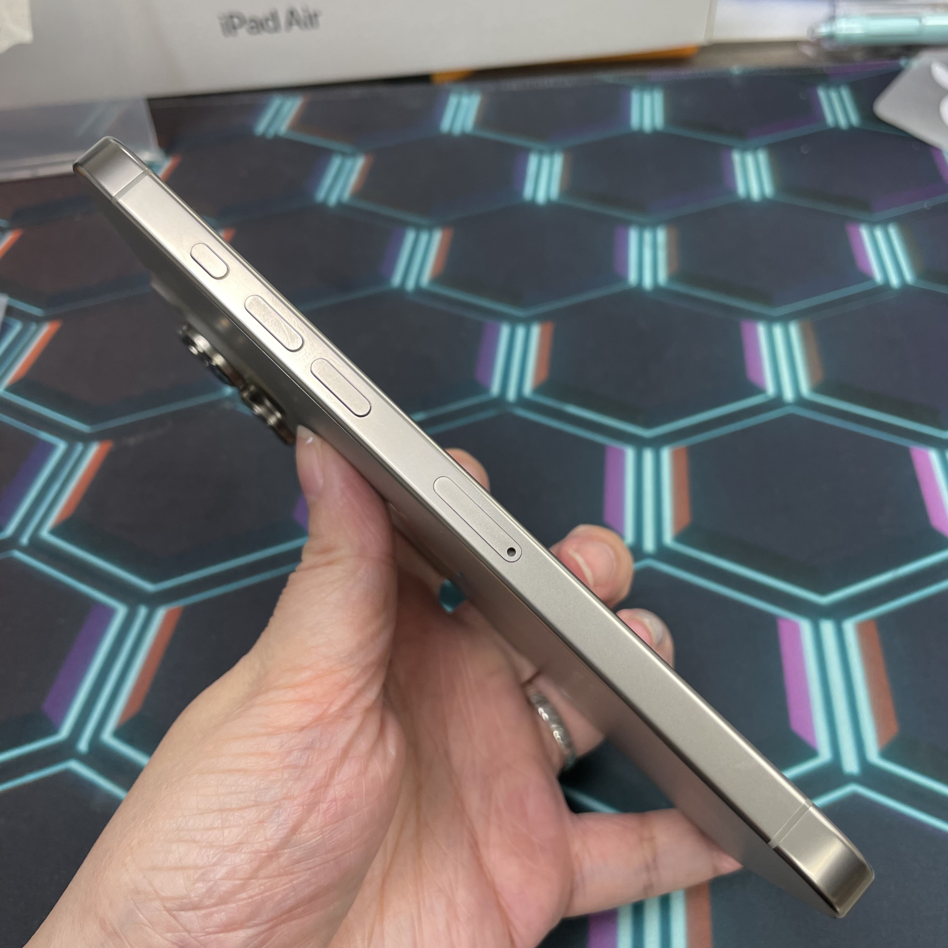 *8078 16 Pro max 完美機 256GB 電89 原色 gray