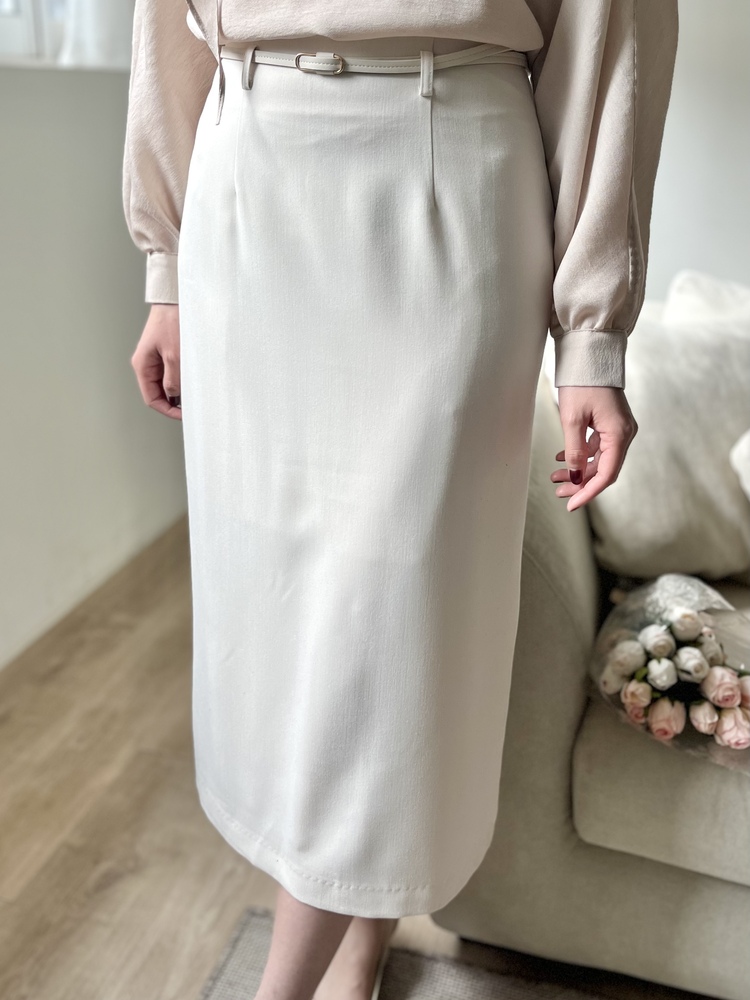 Atelier Belted Skirt (Ivory)