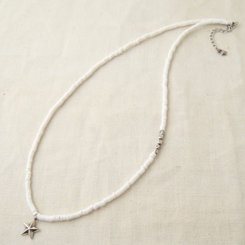 Atease NEW MILITARY STAR WHITE SHELL NECKLACE