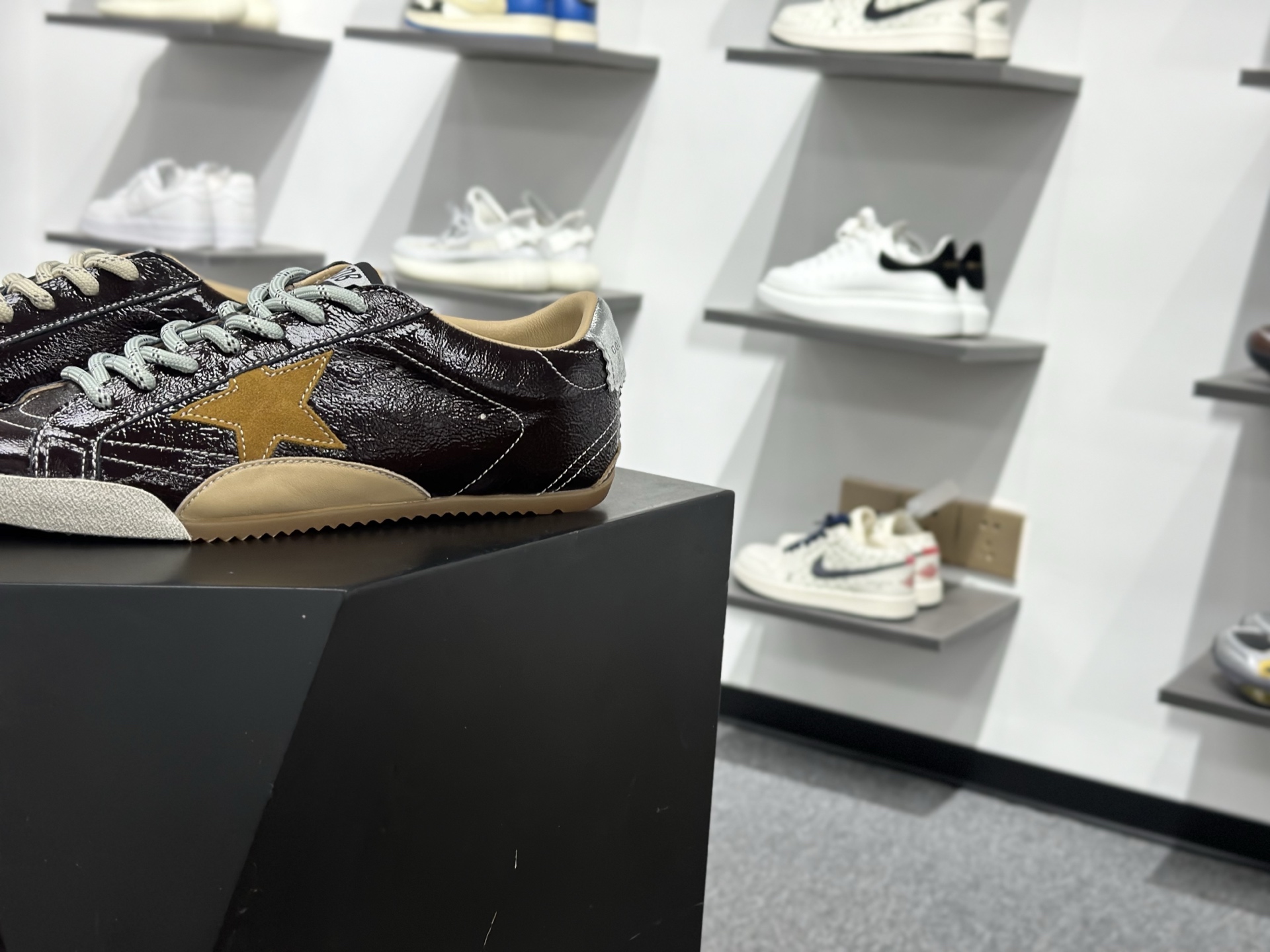 Golden Goose True Star