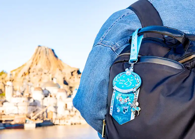 【預訂】DisneySea 25th Jubilee Badge - Charm