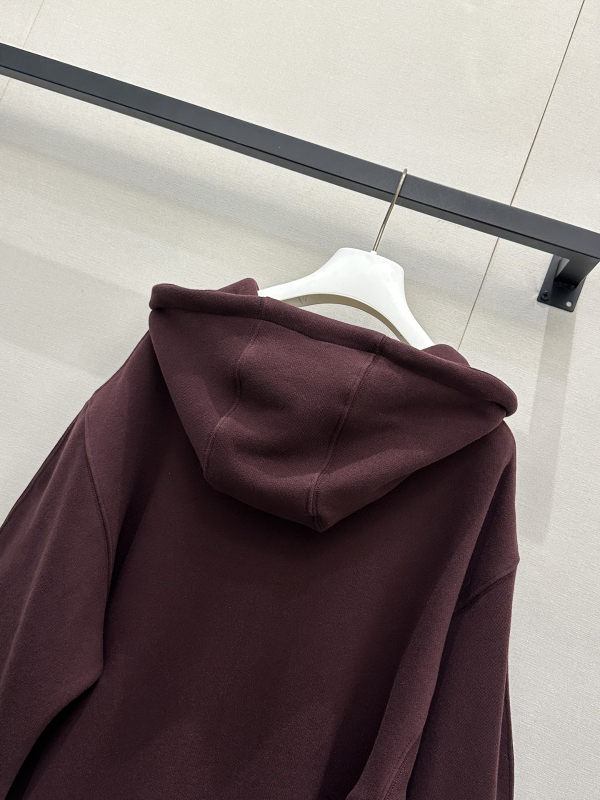 【頂級原單】LOEWE 皮質抽繩連帽拉鍊外套