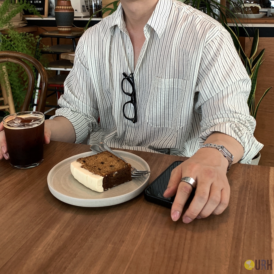 【100%保證韓國直送】自然廓形細條紋泡泡紗純棉寬鬆襯衫 👕 [4 color] RL114844