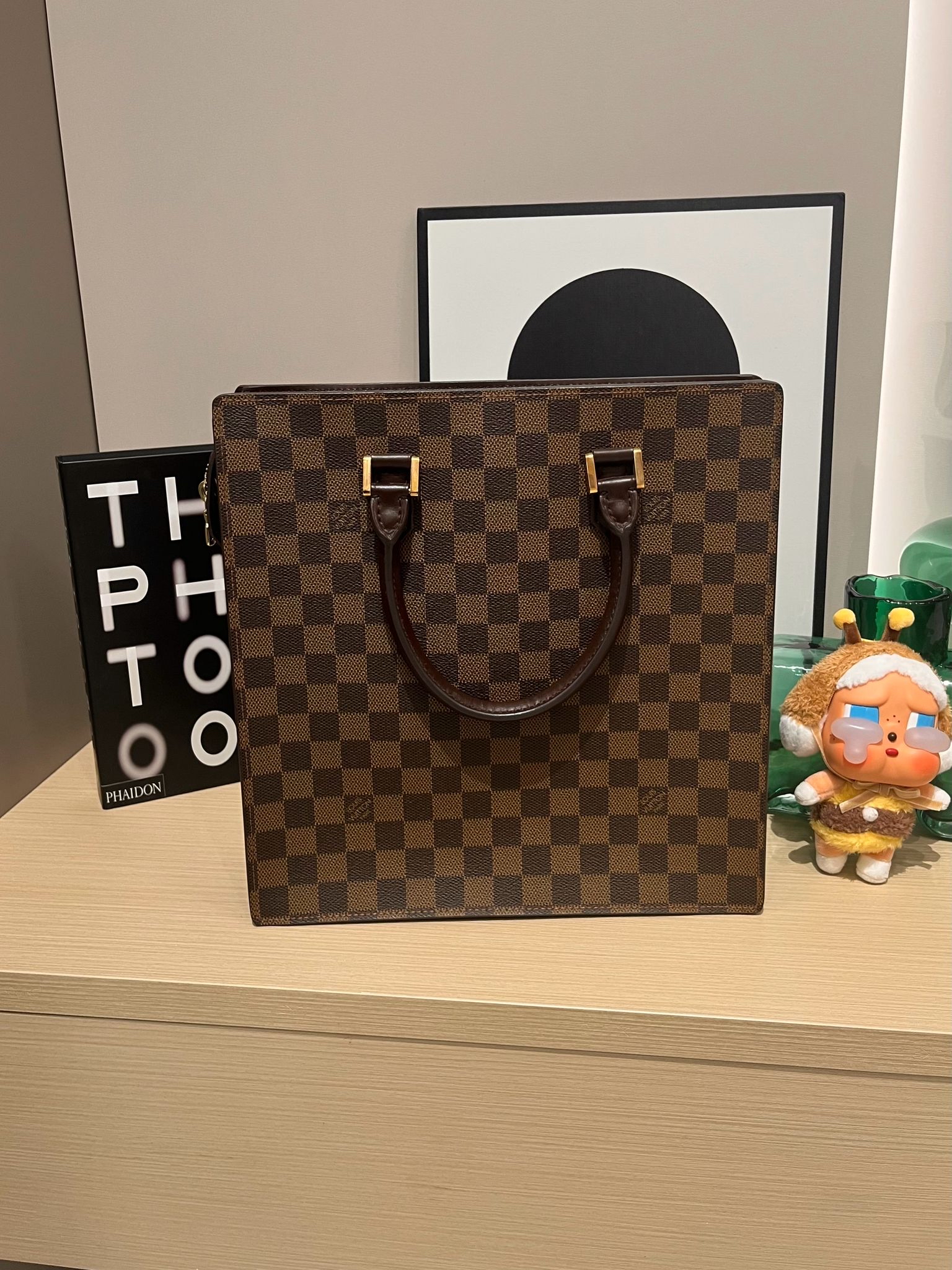 Lv sac plat 琴譜包 100%Authentic ,98%new✅dust bag