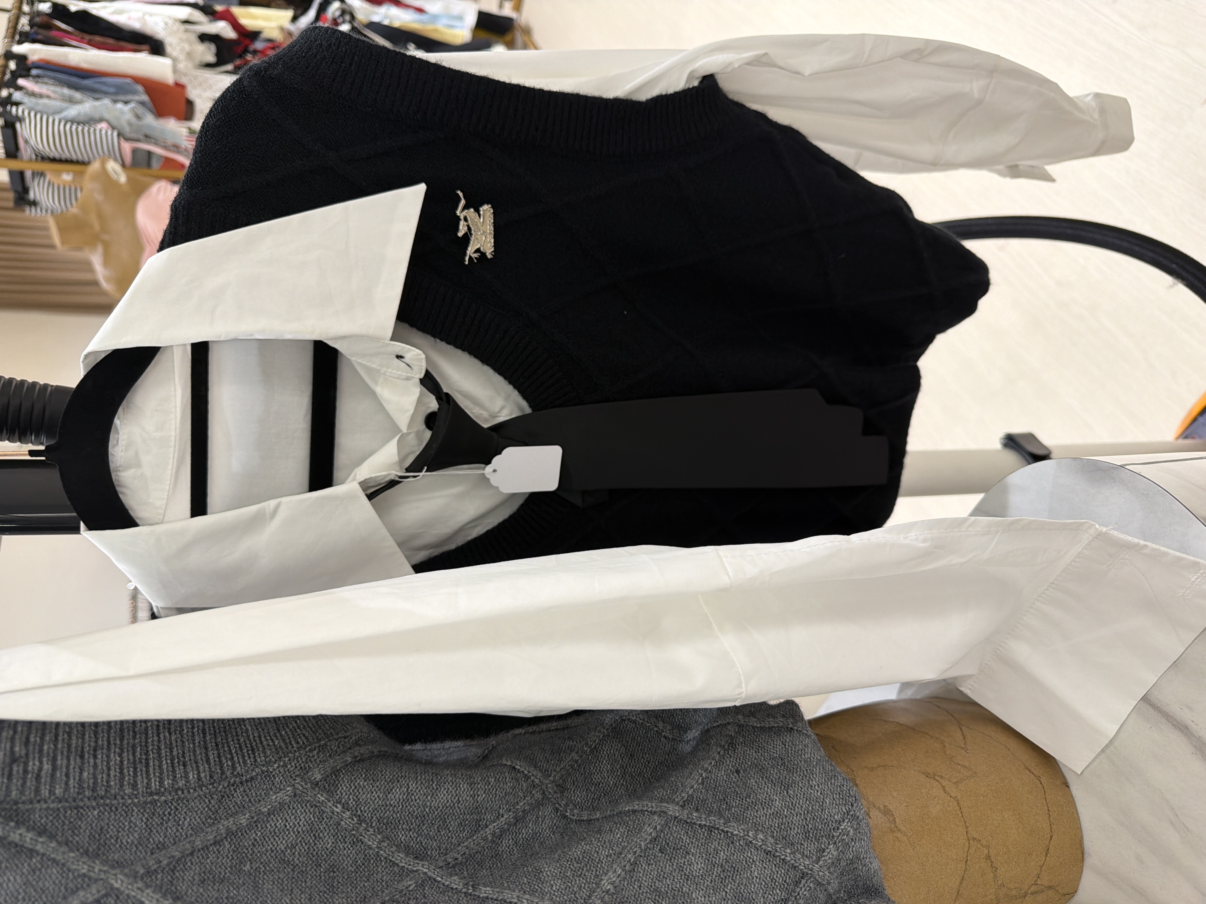 菱形針織毛衣背心（有领带）