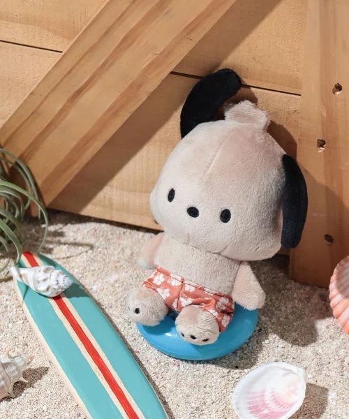 日本預訂📍日本Sanrio曬黑海灘造型公仔吊飾