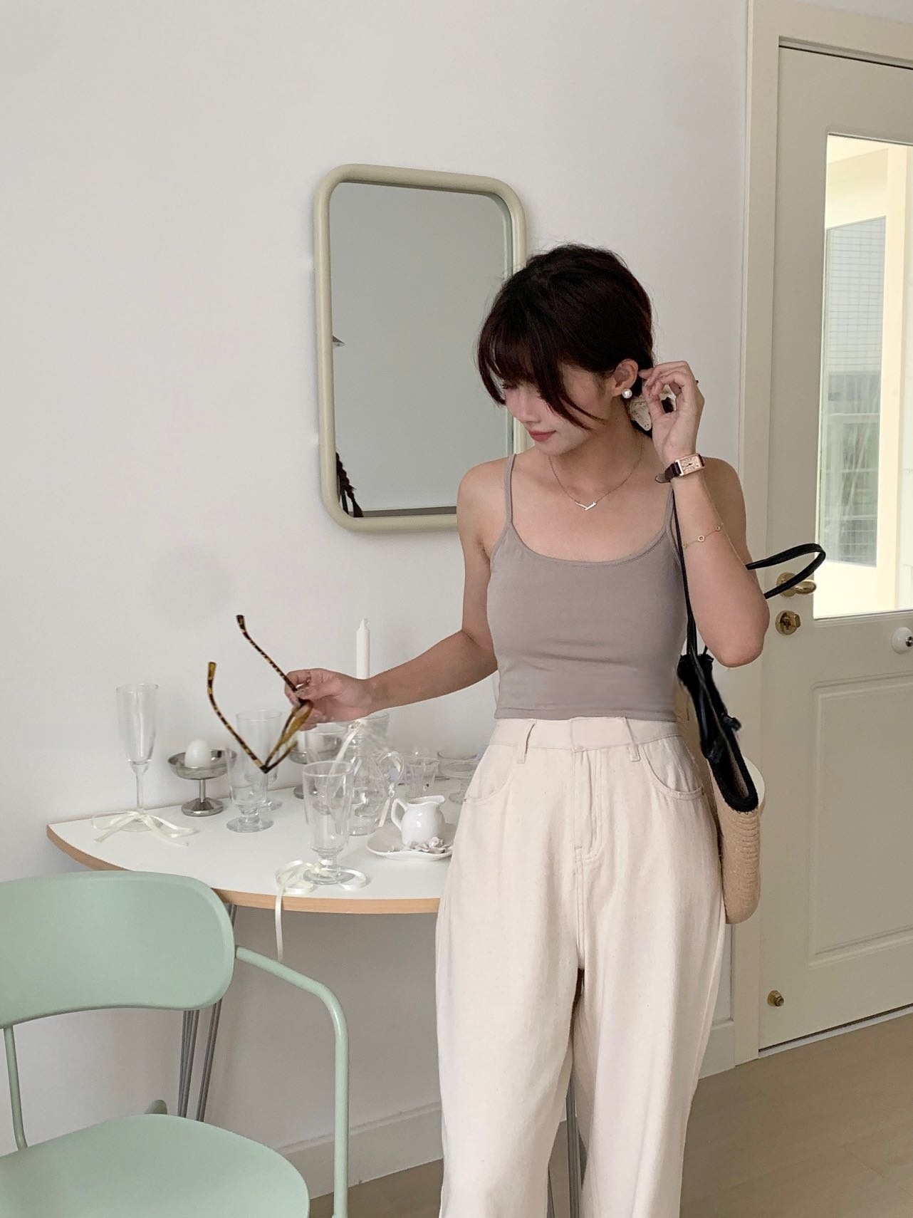 跑量福利价 Jelly Buny Everyday Padded Top (removeble) 冰凉果冻Feel自带胸垫吊带背心 (可拆卸）( 8 Colours )