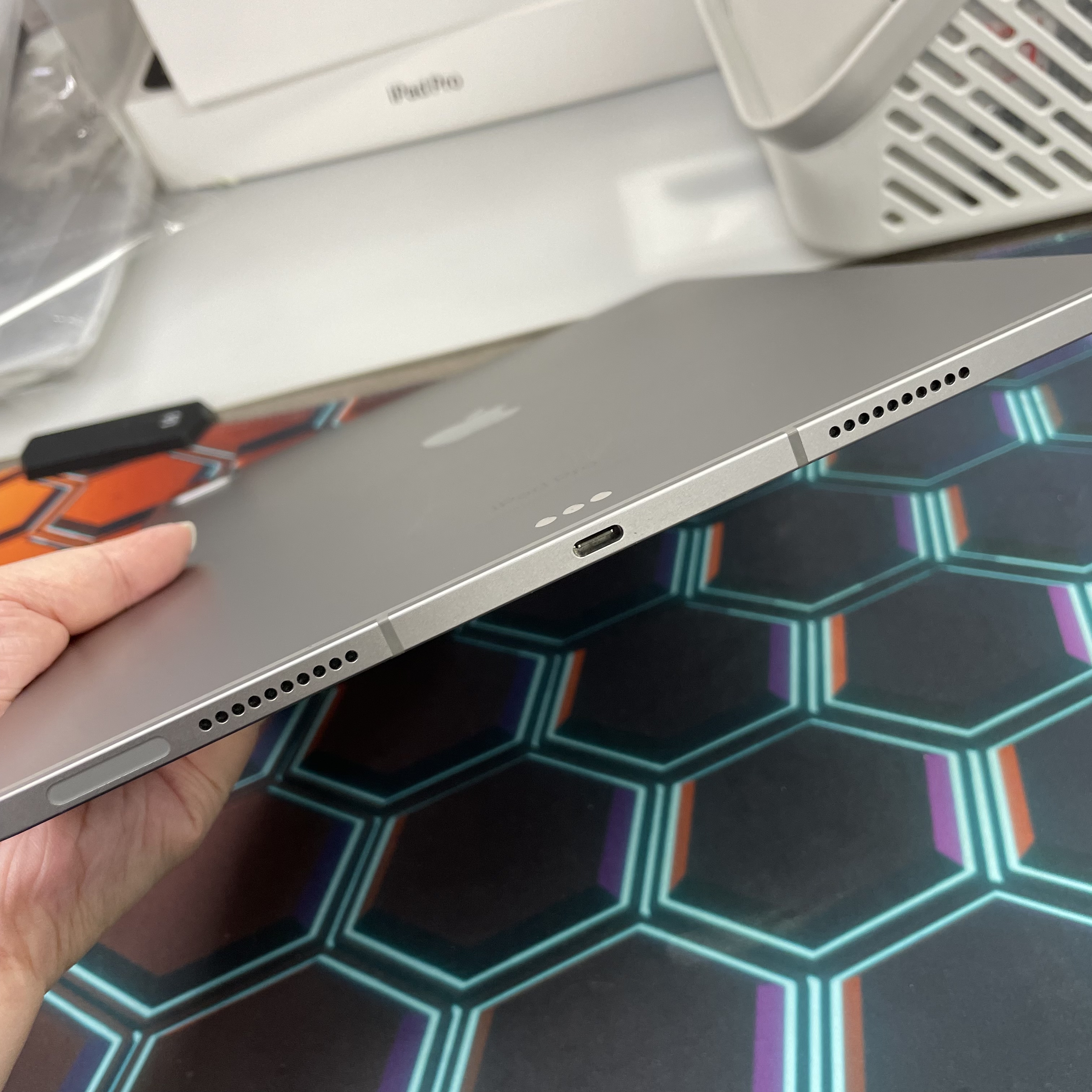 *774188BB iPad Pro 6 12.9吋 M2 勁靚機 256GB 插卡版 灰色 gray