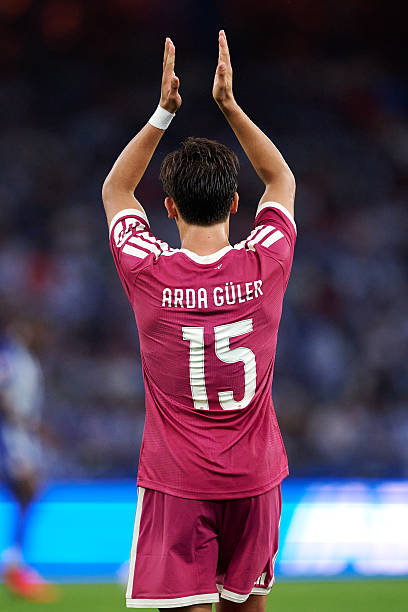 💎拉丁美洲風情重塑經典 Adidas Real Madrid 皇家馬德里 2026-27 三客球員版球衣 (可加印字章) KQ6946