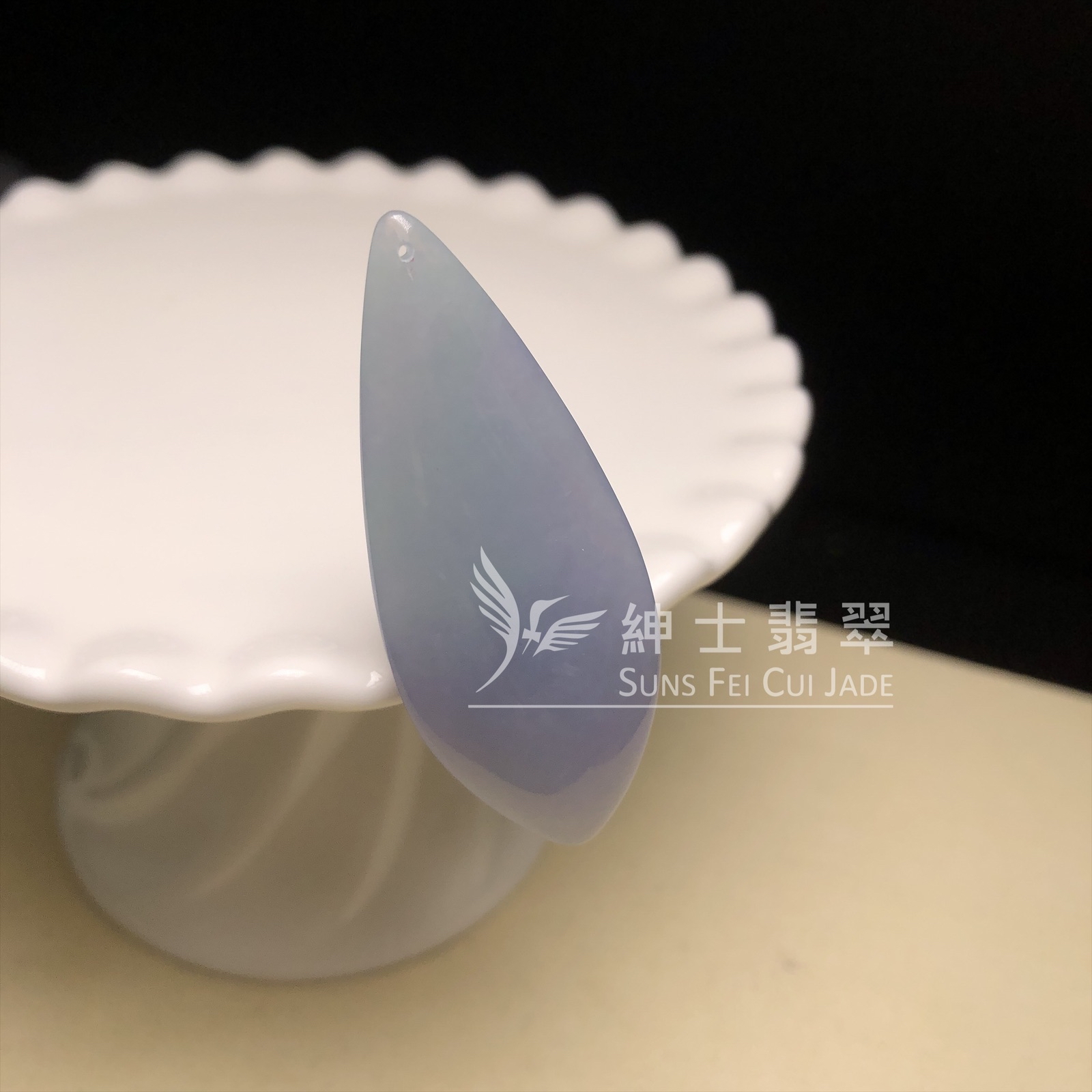 霞彩水滴  B08460