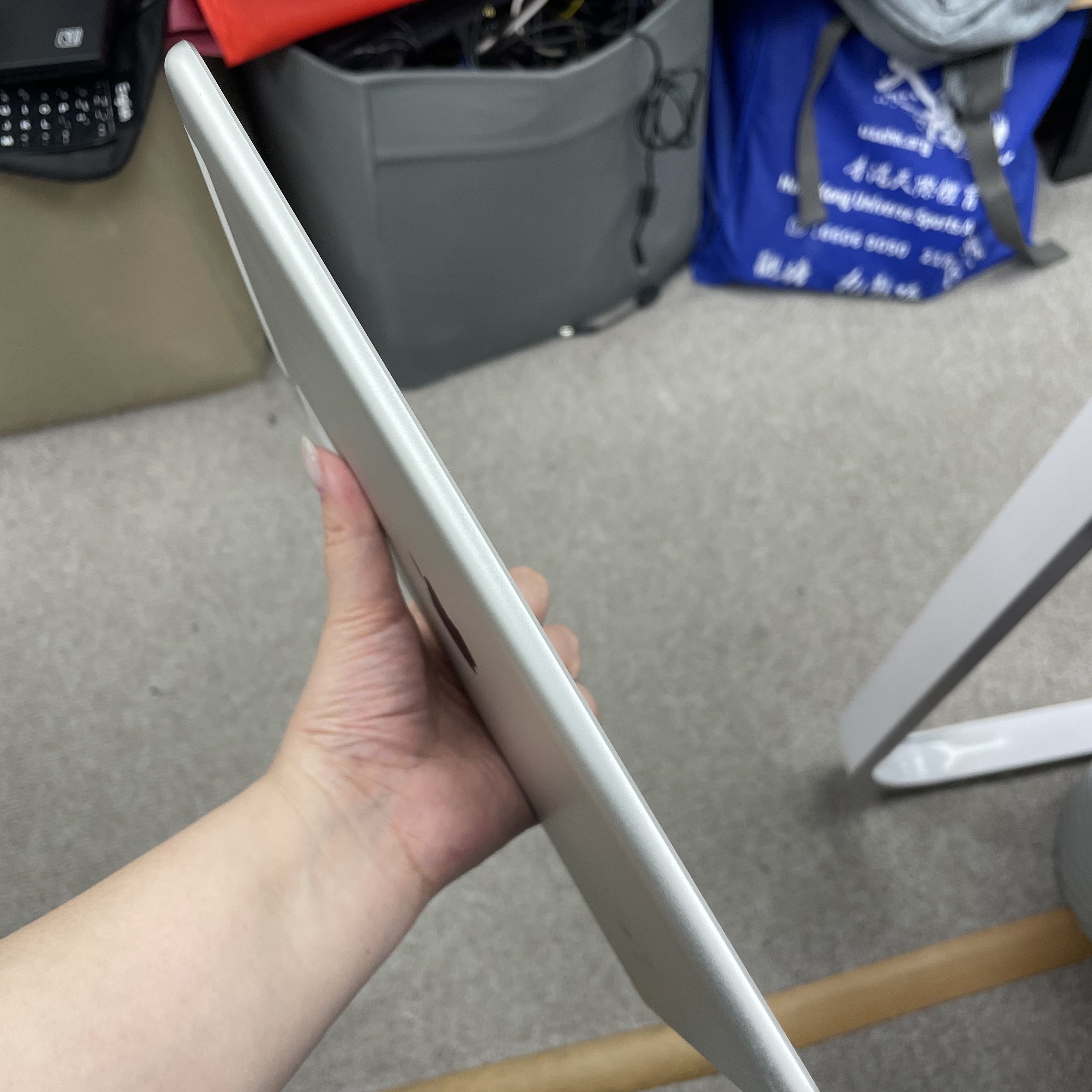 *484388 iPad 5 靚機 32GB 插卡版 銀色 sliver