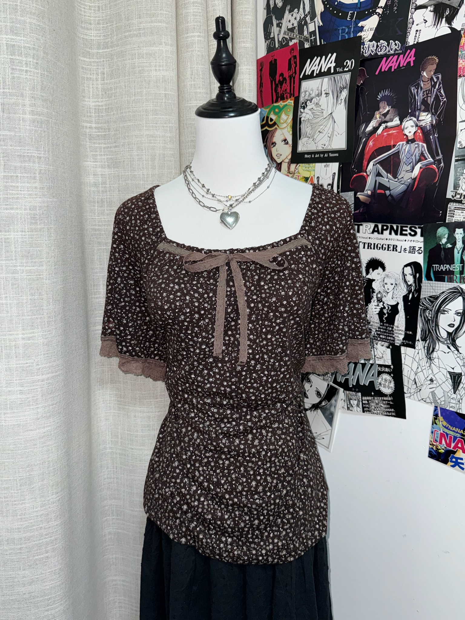  Brown Floral Ditsy Print Top with Lace
