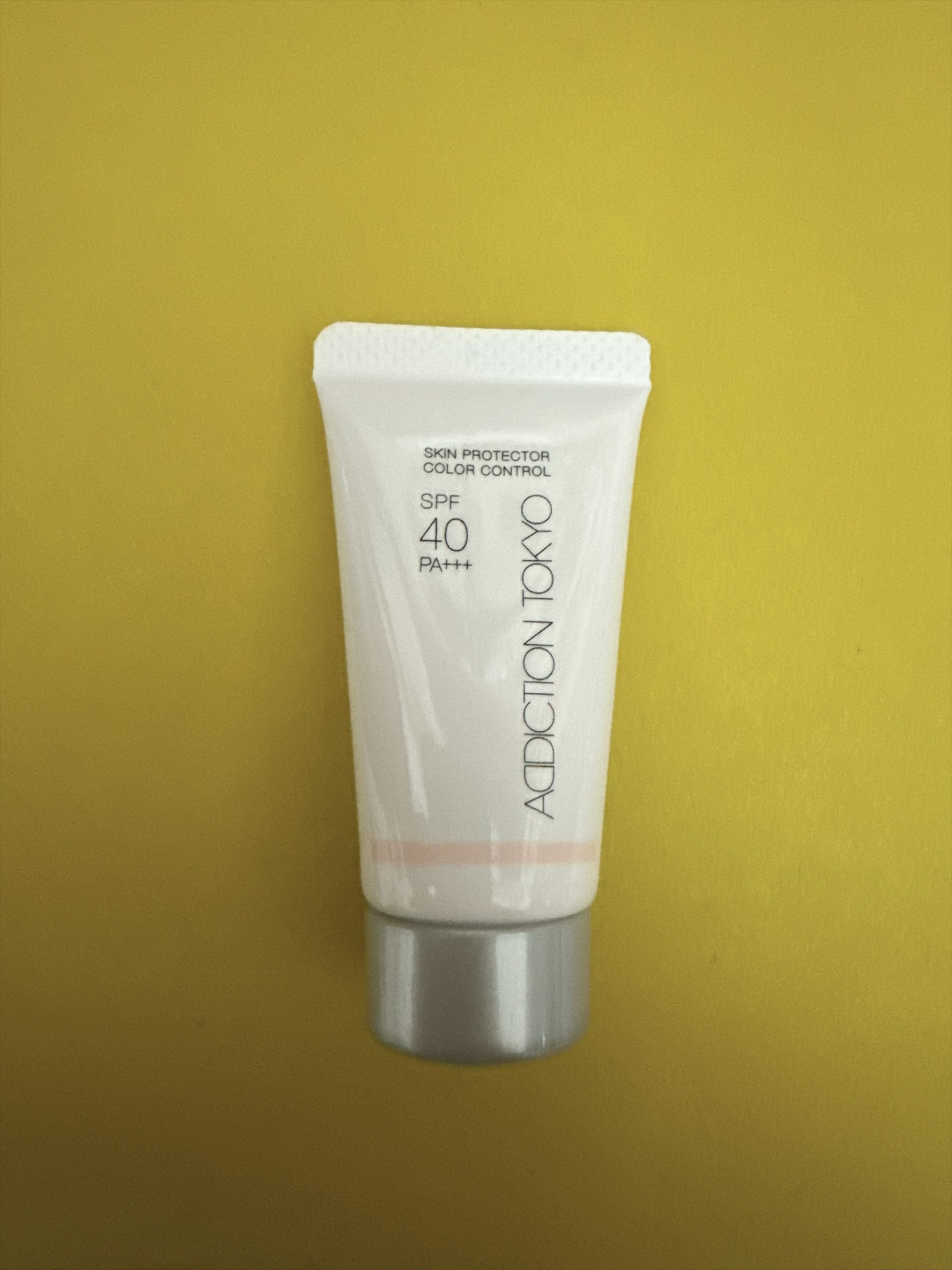 (現貨) ADDICTION (#003 Fresh Beige) 水潤調色防曬底霜 Skin Protector Color Control SPF40 PA+++ 11g