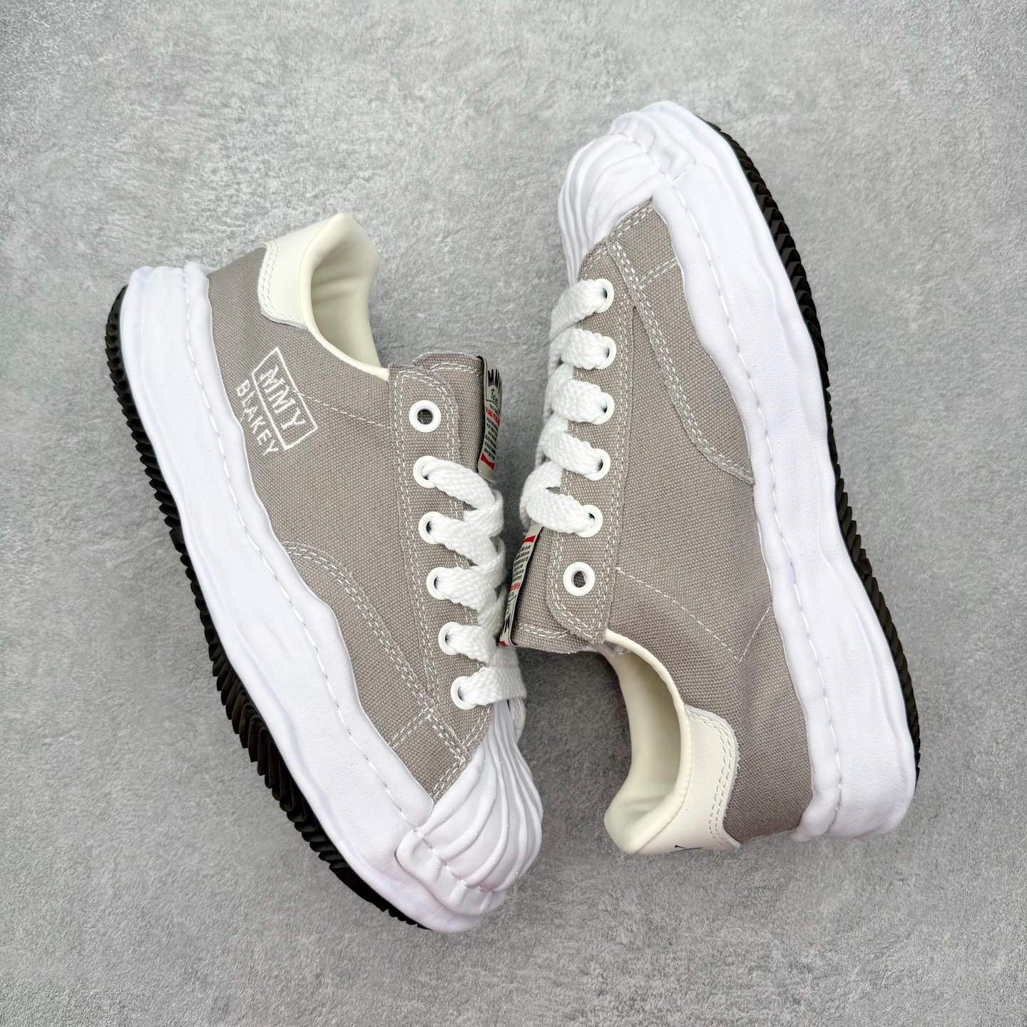 Maison Mihara Yasuhiro MMY "BLAKEY" OG Sole Low-top Sneaker