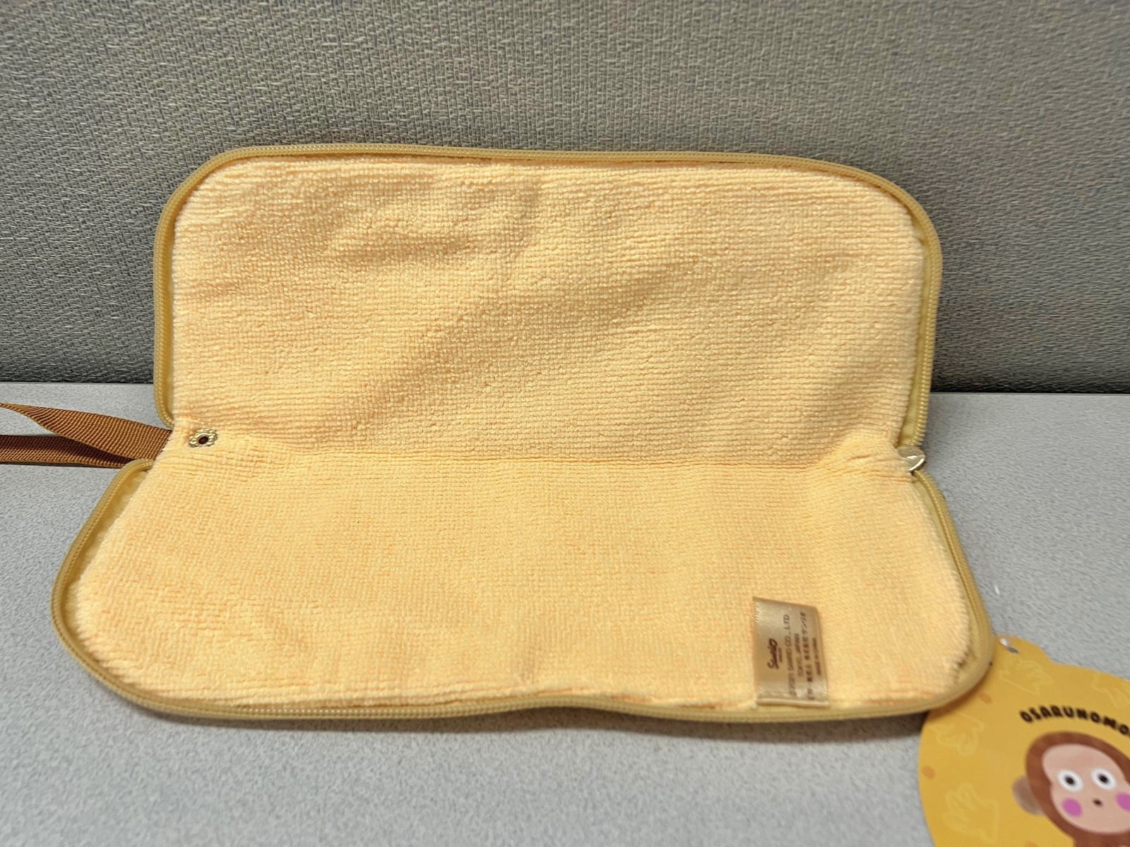 🌐 Sanrio global 限定馬騮仔 防漏雙面圖案遮袋／水樽袋