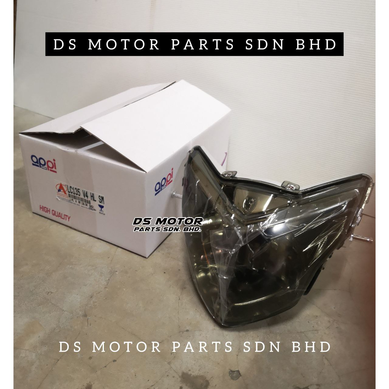 YAMAHA HEAD LAMP / SOCKET LC135 V1 V2 V4 V8