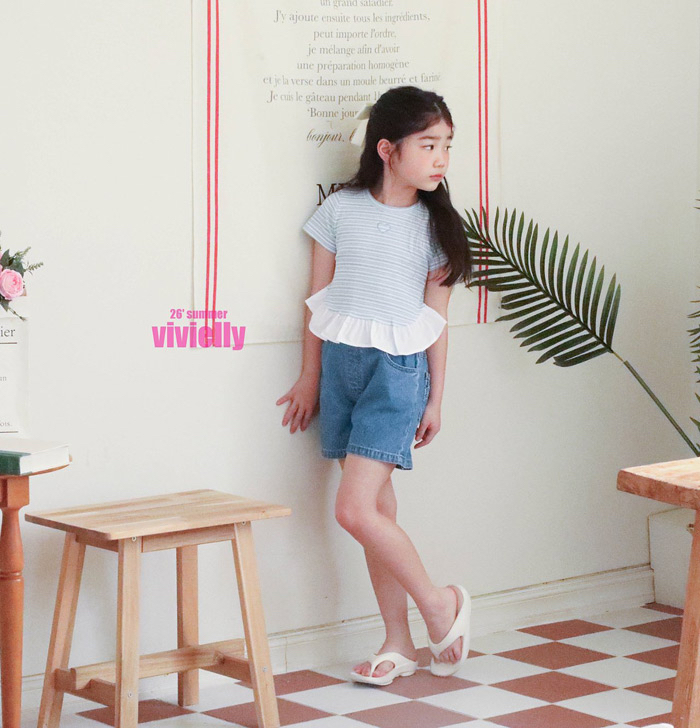 🇰🇷Vivielly tee