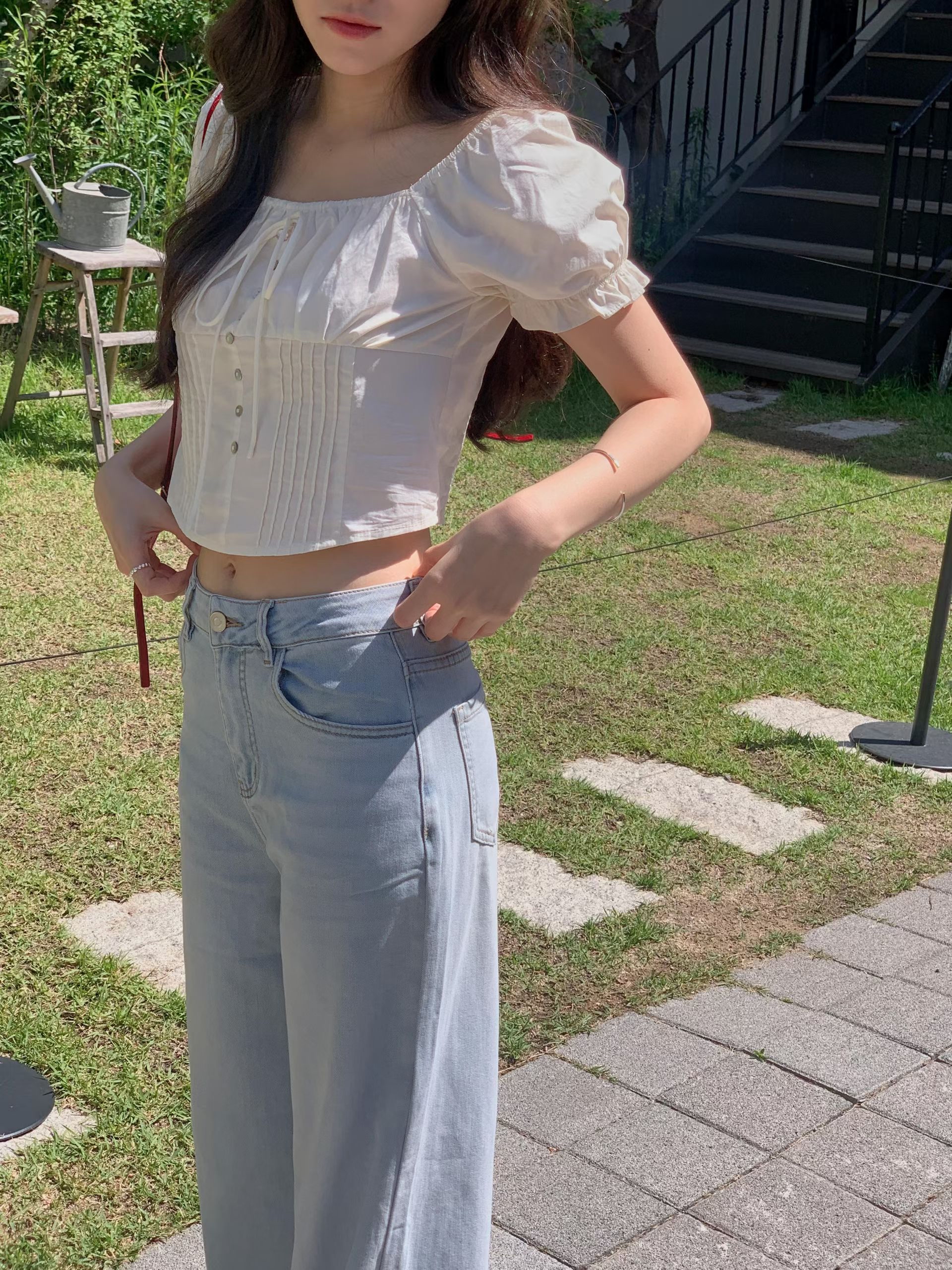 修腰短上衣