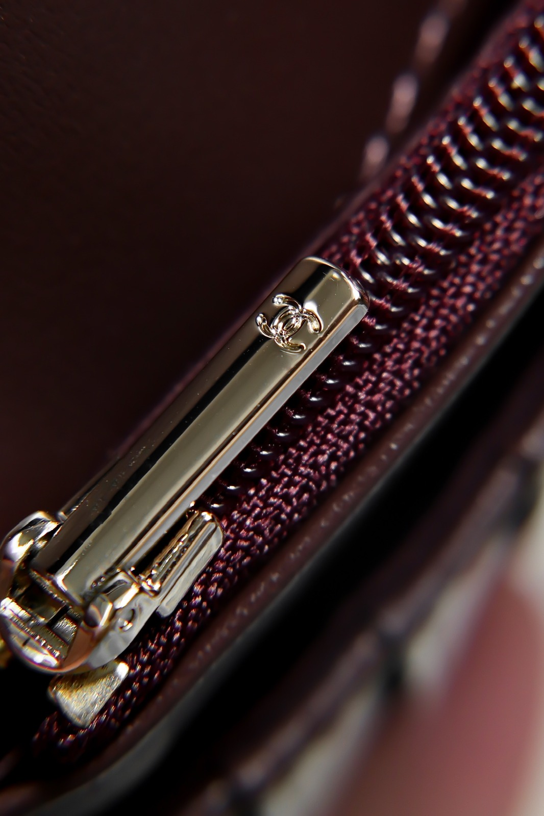 0427 CHA**NEL PASSPORT HOLDER 魚子醬牛皮護照夾銀包⭕正品級⭕6月中