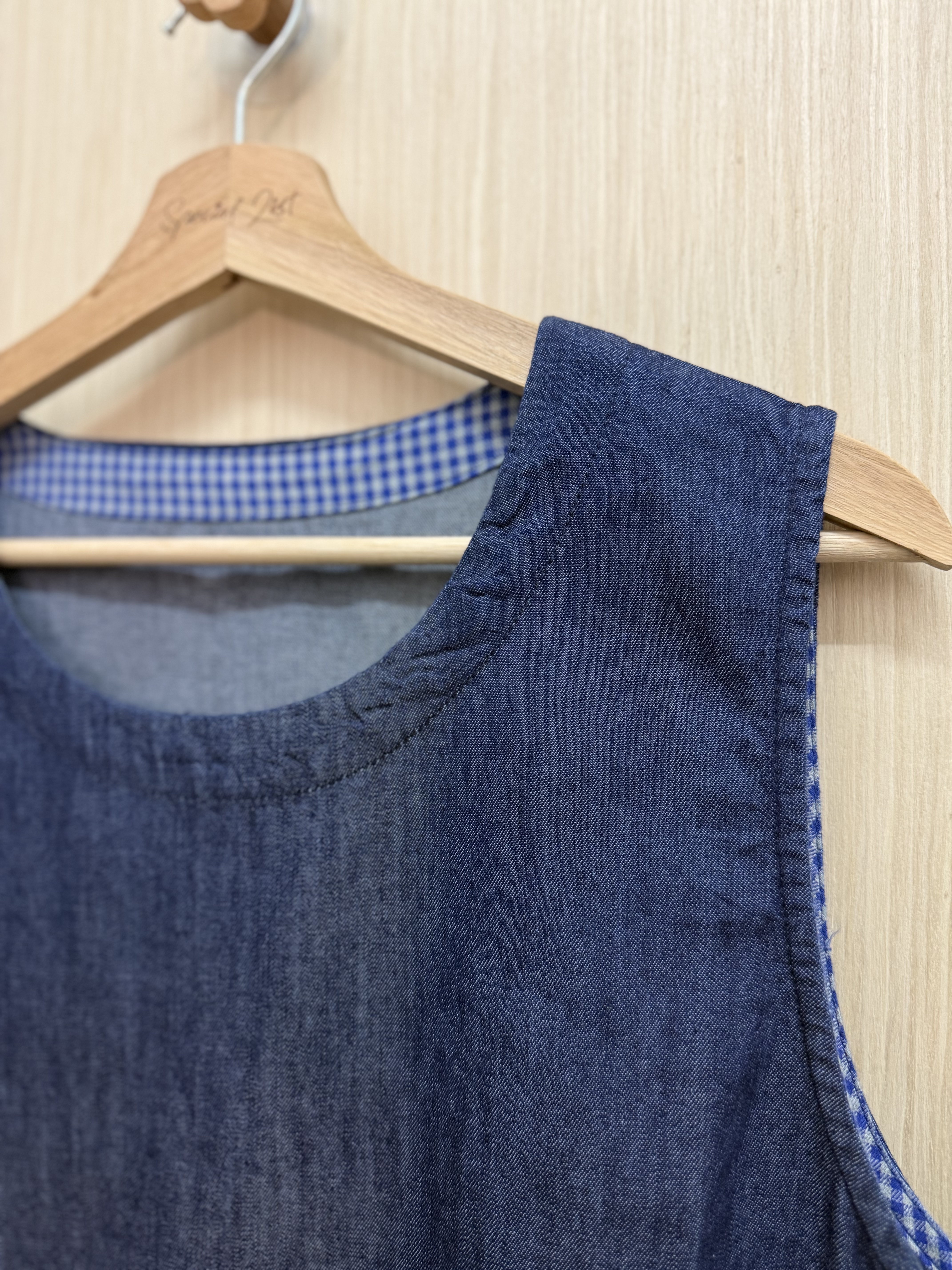 拼布𝐫𝐮𝐟𝐟𝐥𝐞牛仔背心