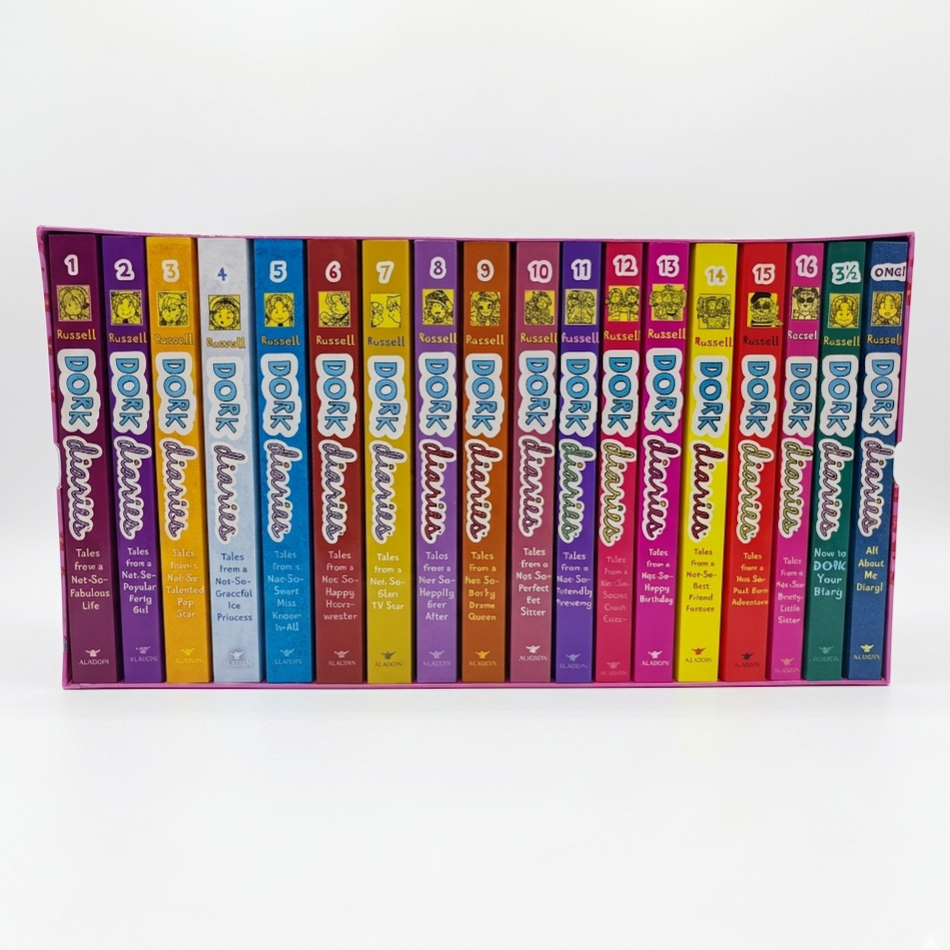 Dork diaries series  18 books  怪誕少女日記 女版小屁孩日記  B137