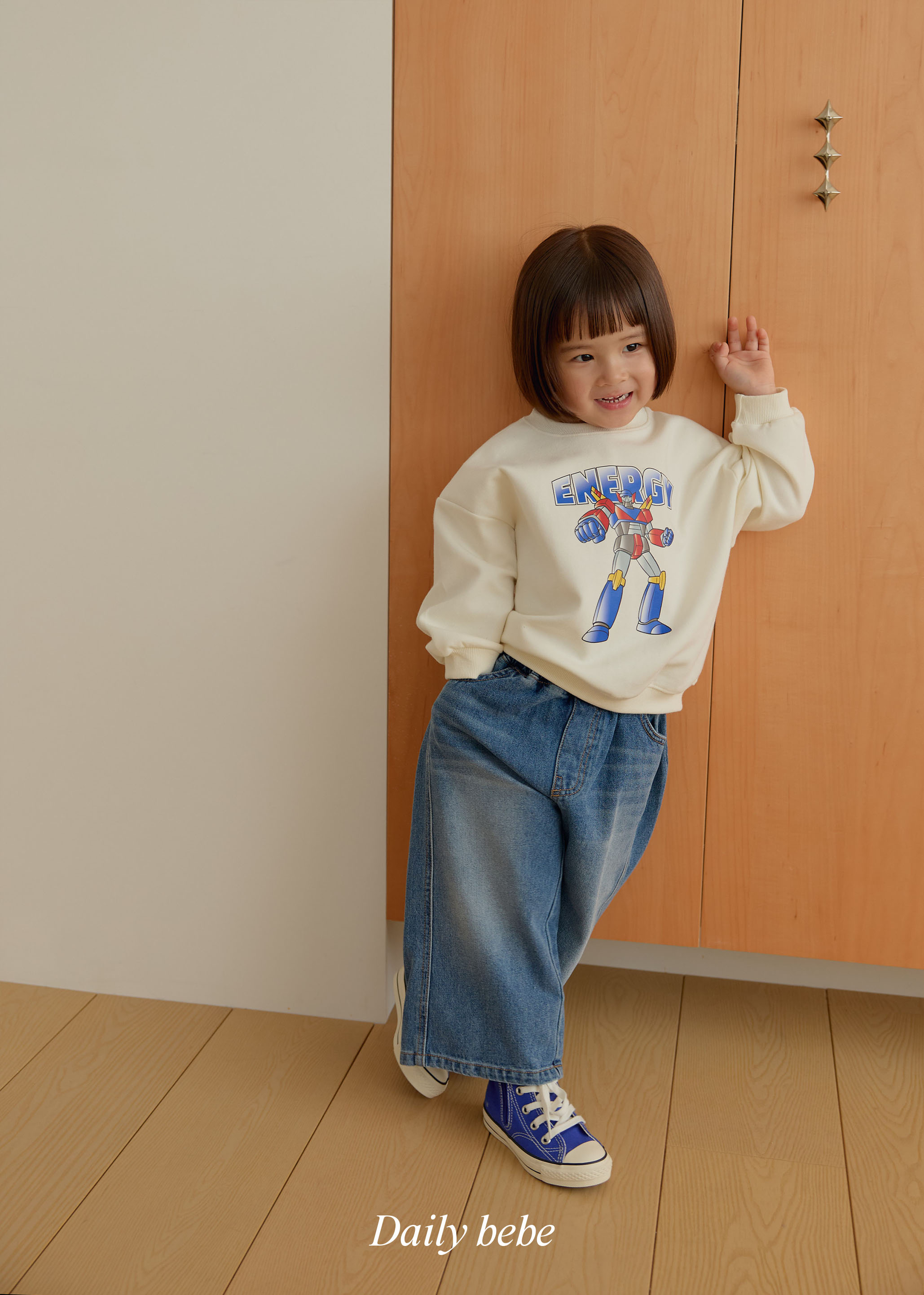 Dailybebe | Curved Denim