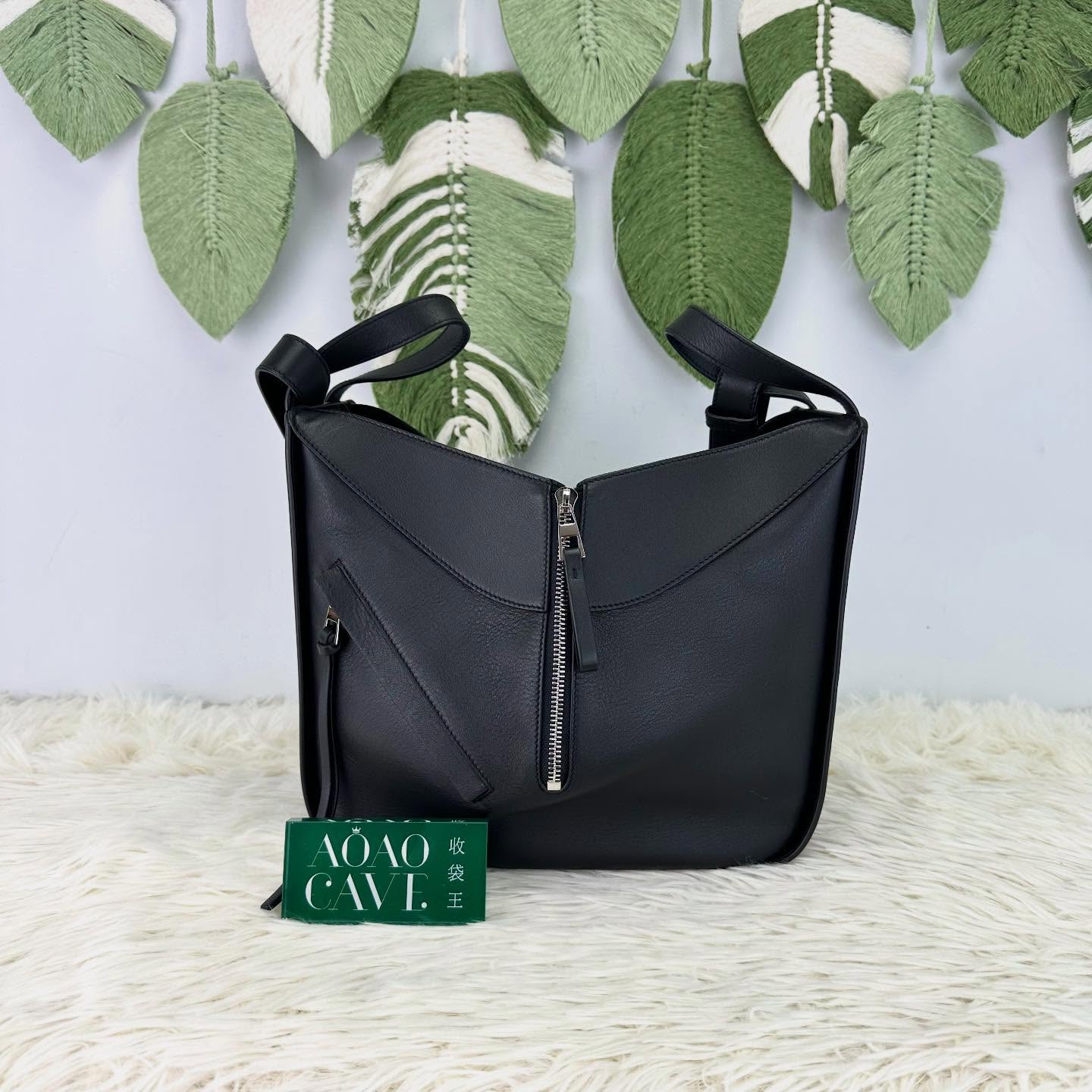 LOEWE🤍PRE OWNED Hammock 黑色銀扣 Small Size 單肩斜肩包 🖤