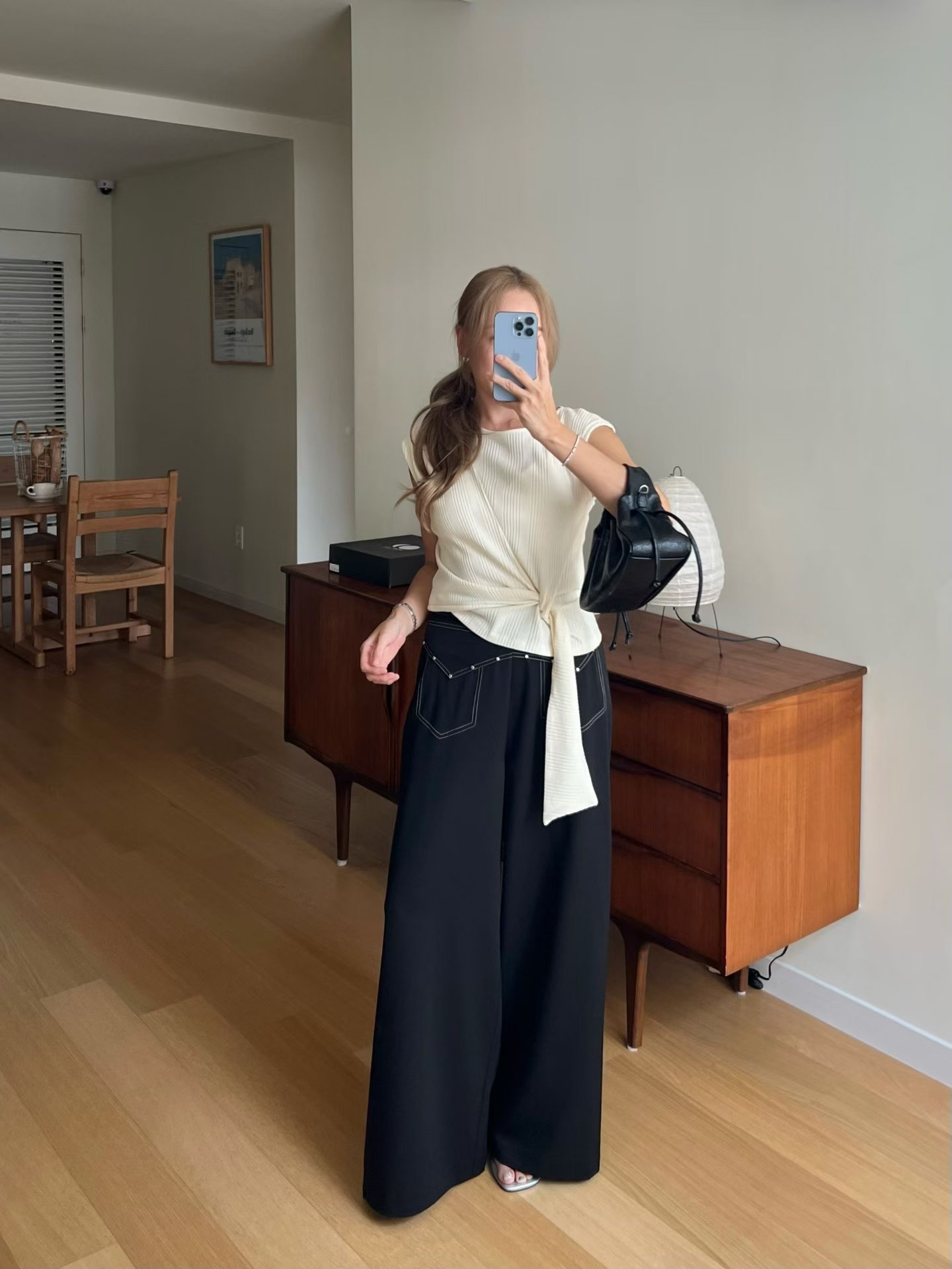 B18 側綁直紋背心