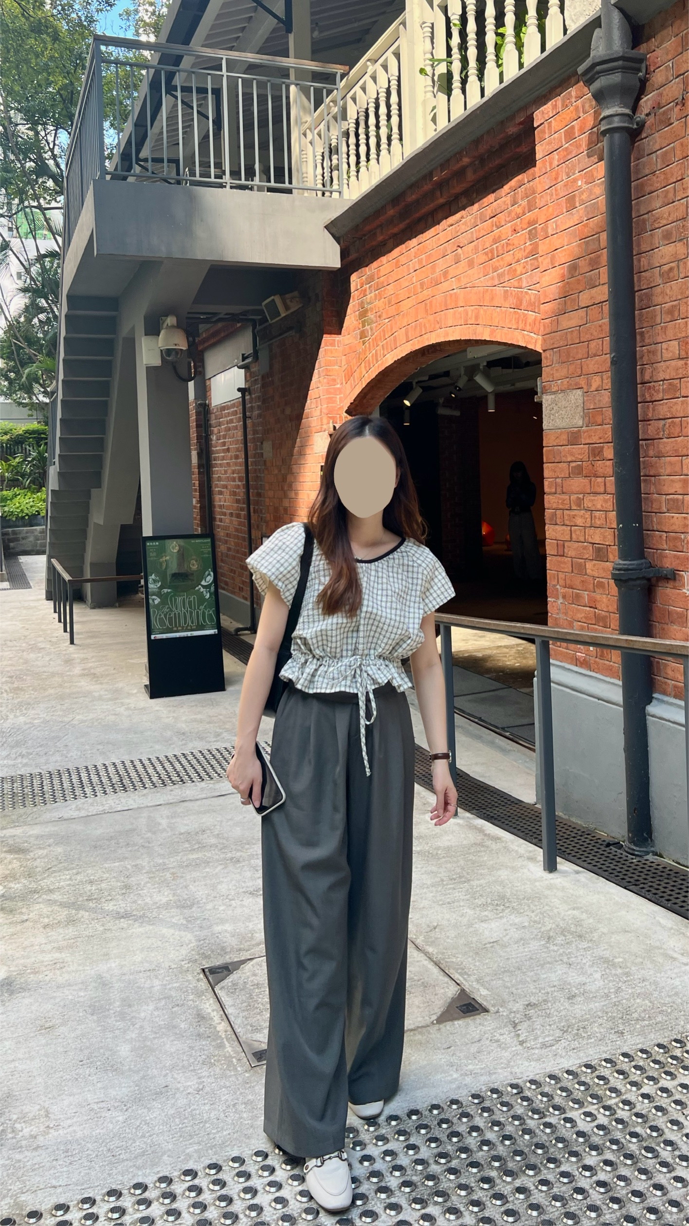推薦 免熨寬鬆格紋blouse 