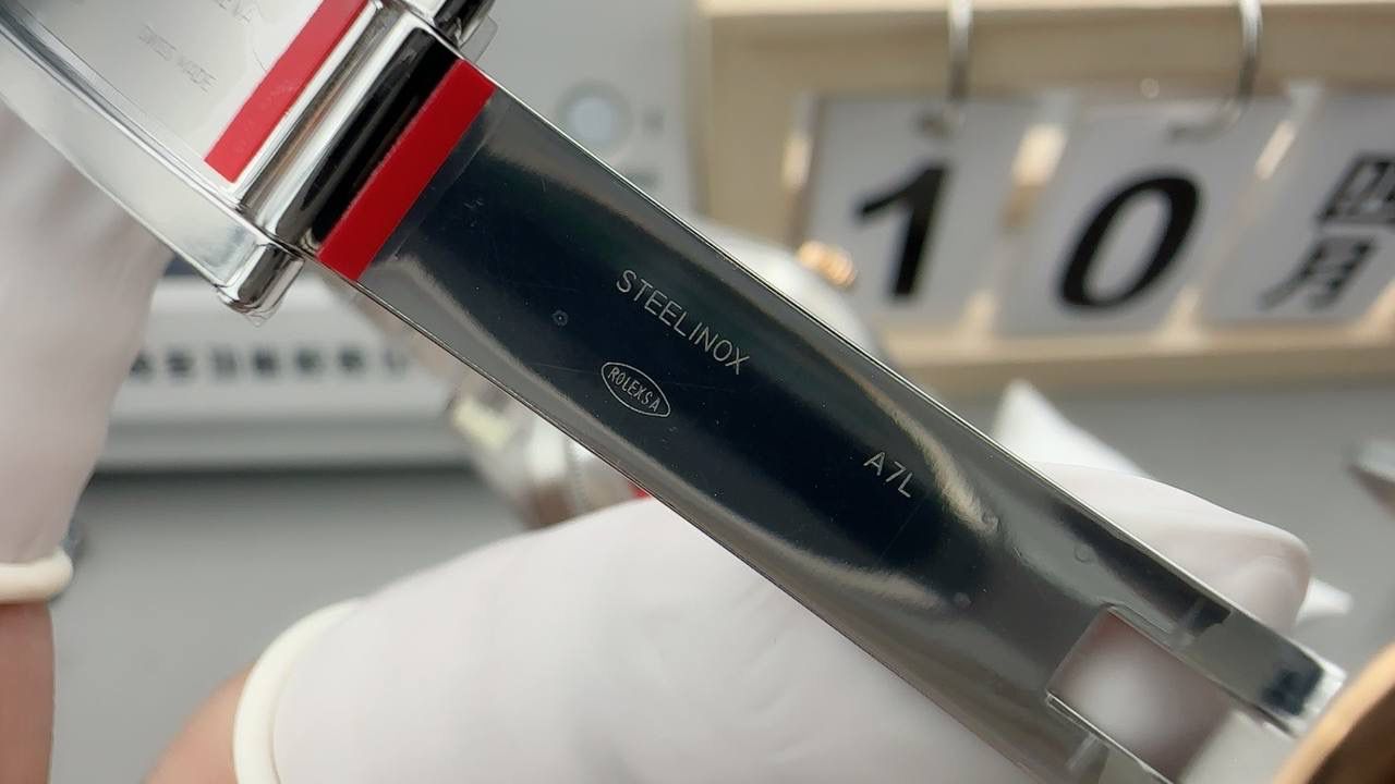 间金绿萝41mm 上海3235机芯70小时动储🌟