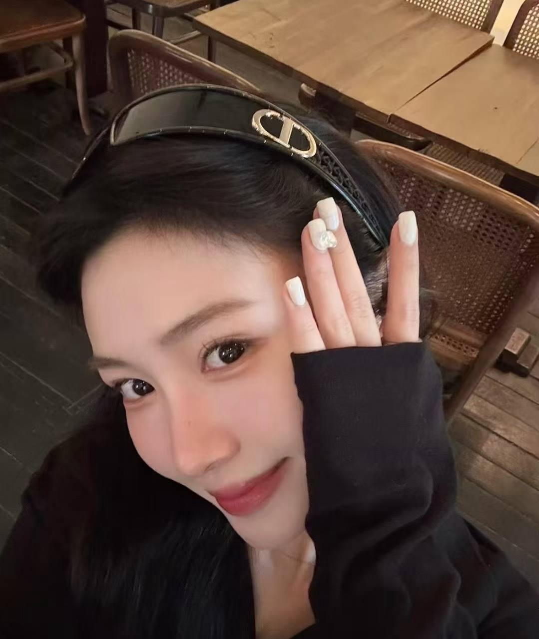 現貨✨熱賣款🩷 限時優惠/VERY DIOR M1U 2用太陽眼鏡 可以做頭箍🥰🥰2合1用途