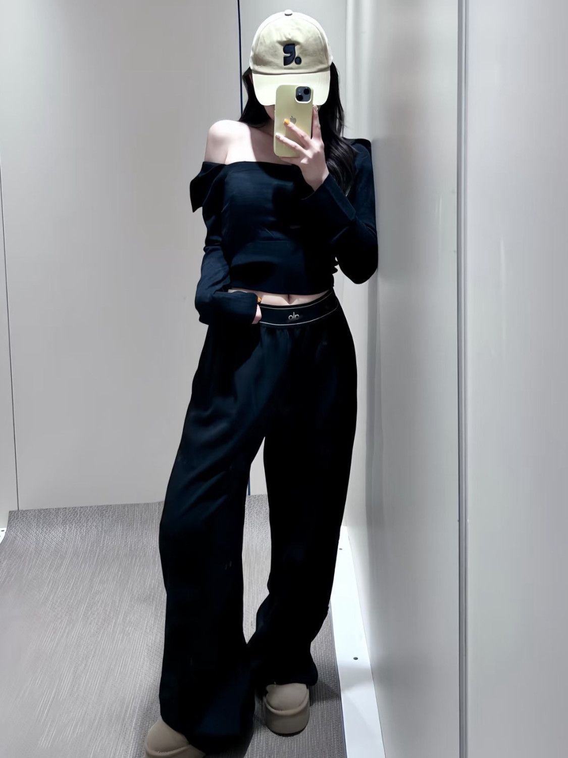 0329 A*l*o Yoga Suit Up Trouser 休閒闊腿褲 5月頭