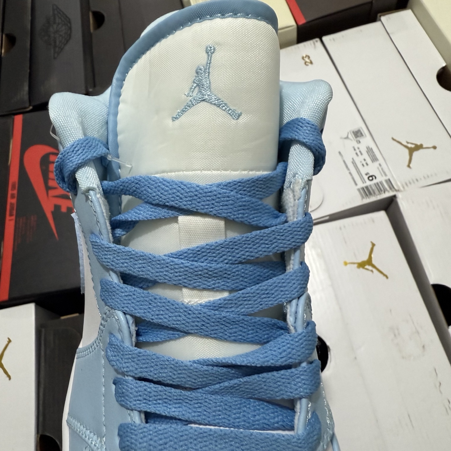 Nike Air Jordan 1 Low DC0774-141