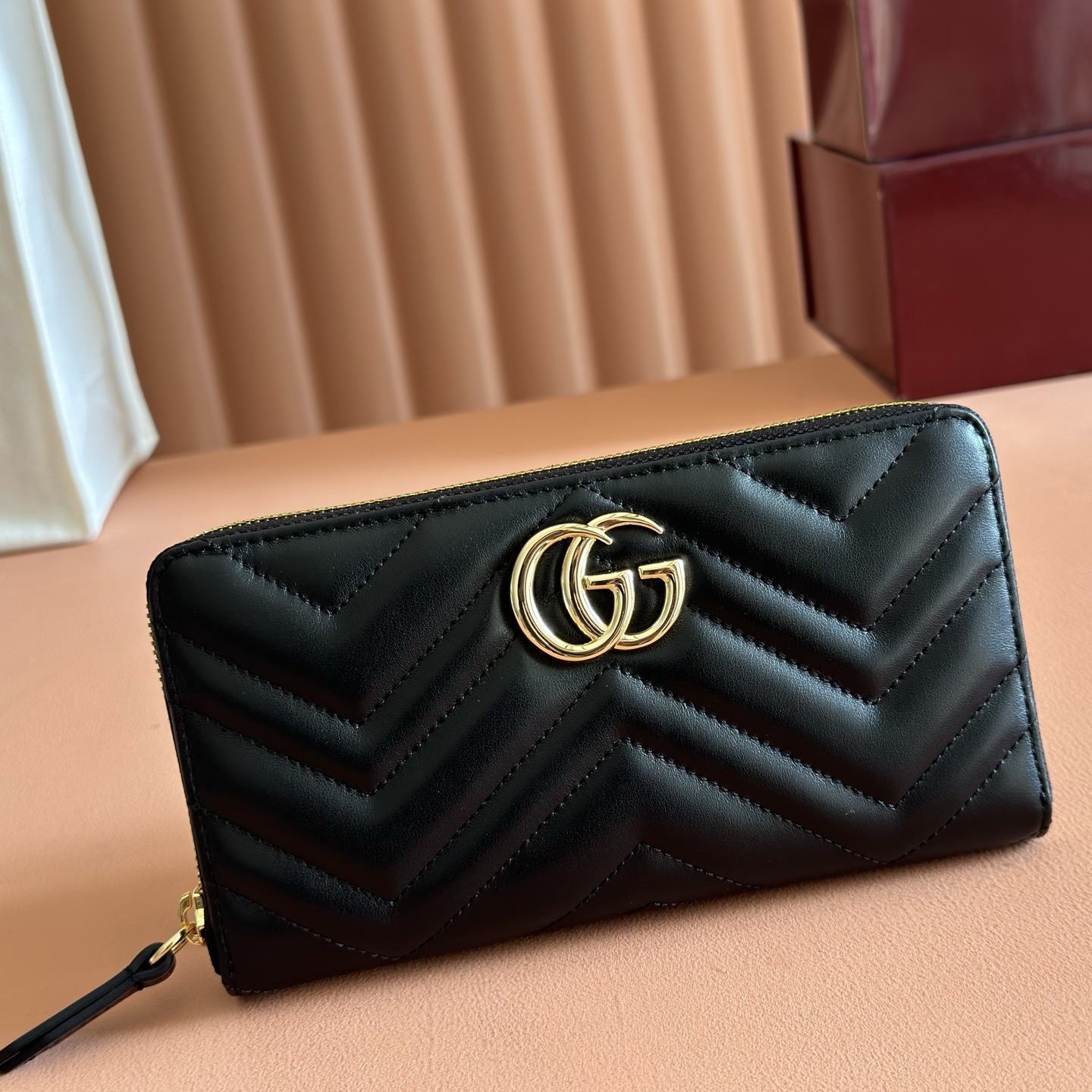 【原單】Gucci GG Marmont 系列全拉鍊式銀包